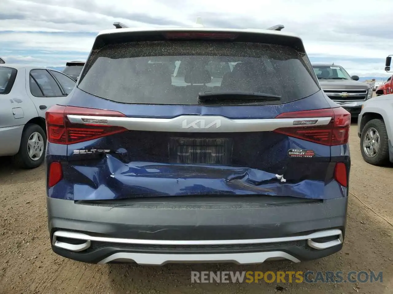 6 Photograph of a damaged car KNDETCA27N7268234 KIA SELTOS 2022