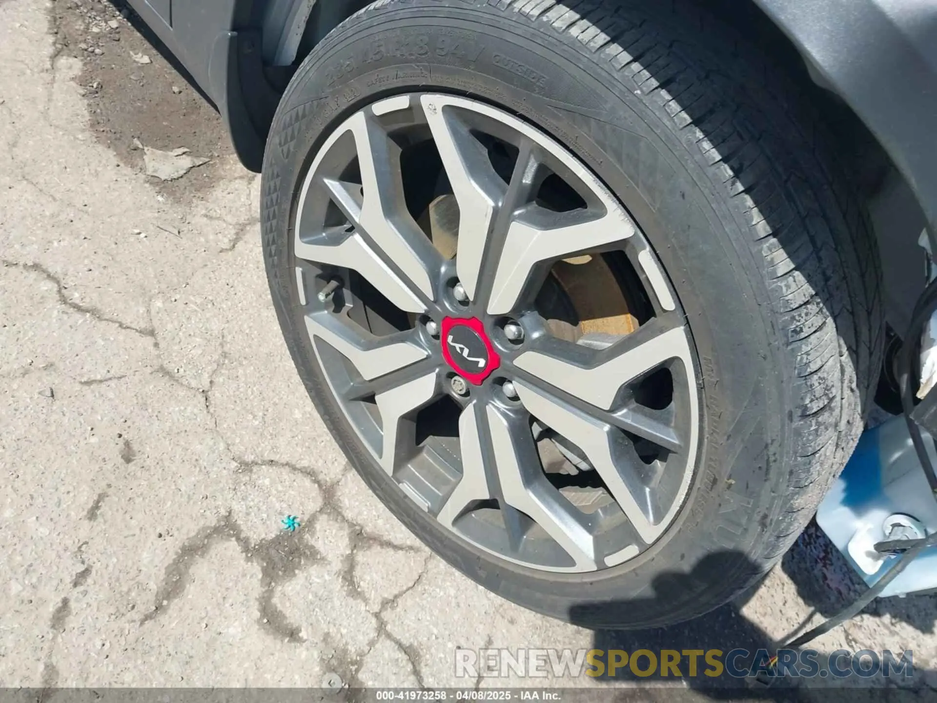 12 Фотография поврежденного автомобиля KNDETCA27N7273420 KIA SELTOS 2022