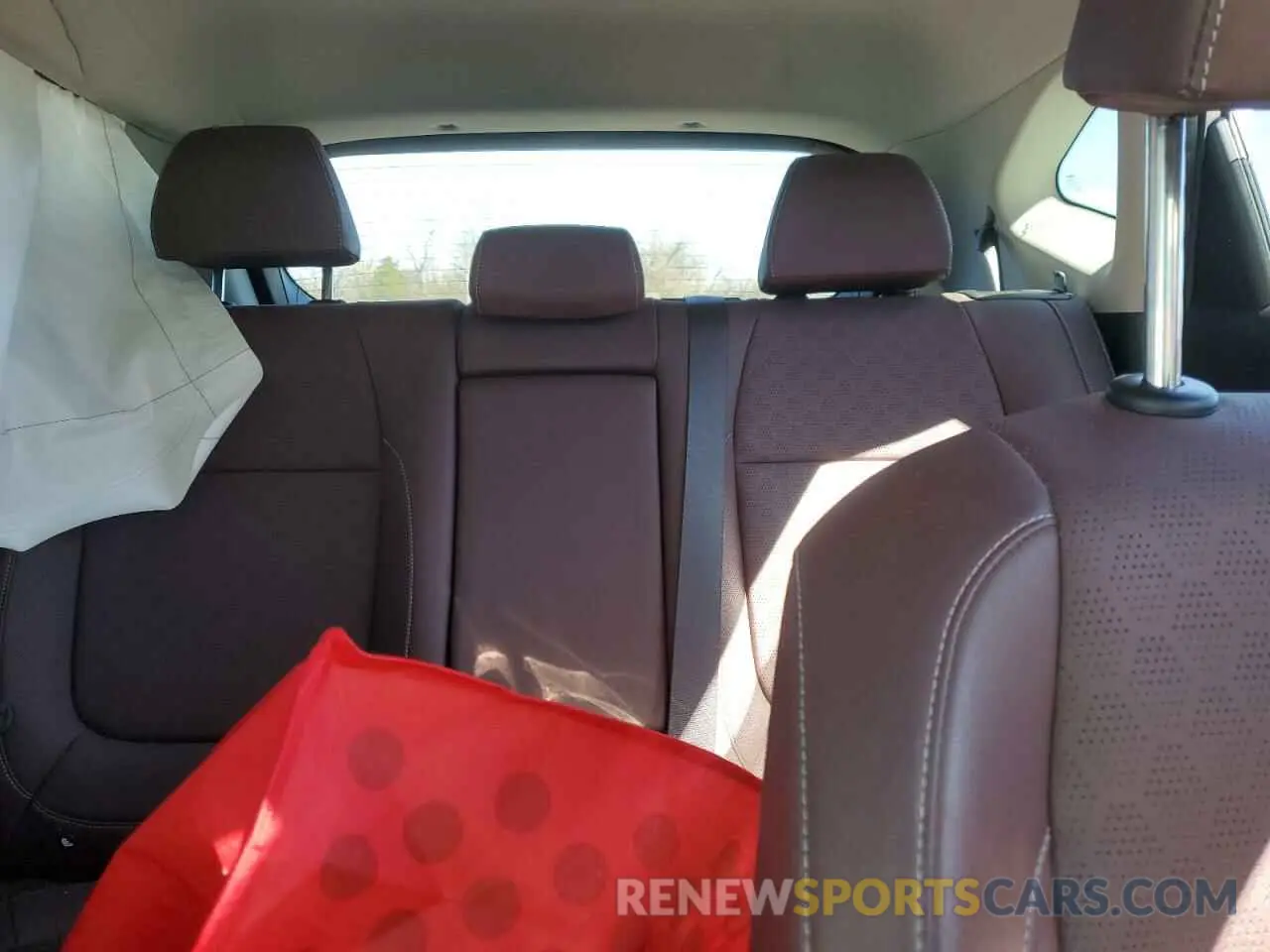 10 Фотография поврежденного автомобиля KNDETCA29N7241391 KIA SELTOS 2022