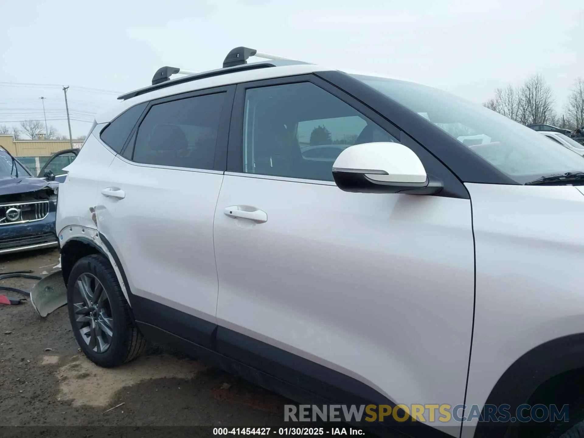 14 Фотография поврежденного автомобиля KNDEU2AA0N7307390 KIA SELTOS 2022