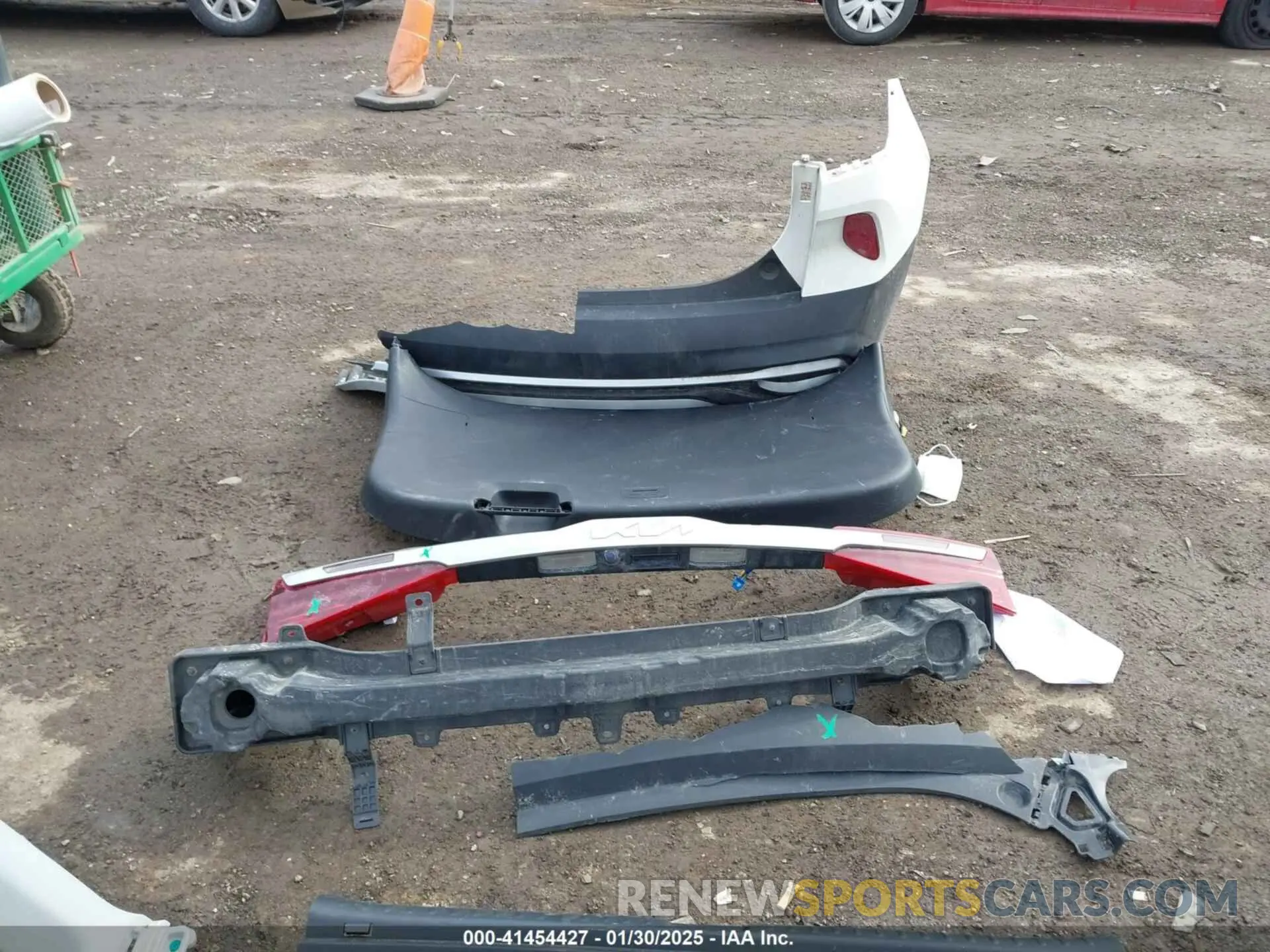 18 Фотография поврежденного автомобиля KNDEU2AA0N7307390 KIA SELTOS 2022