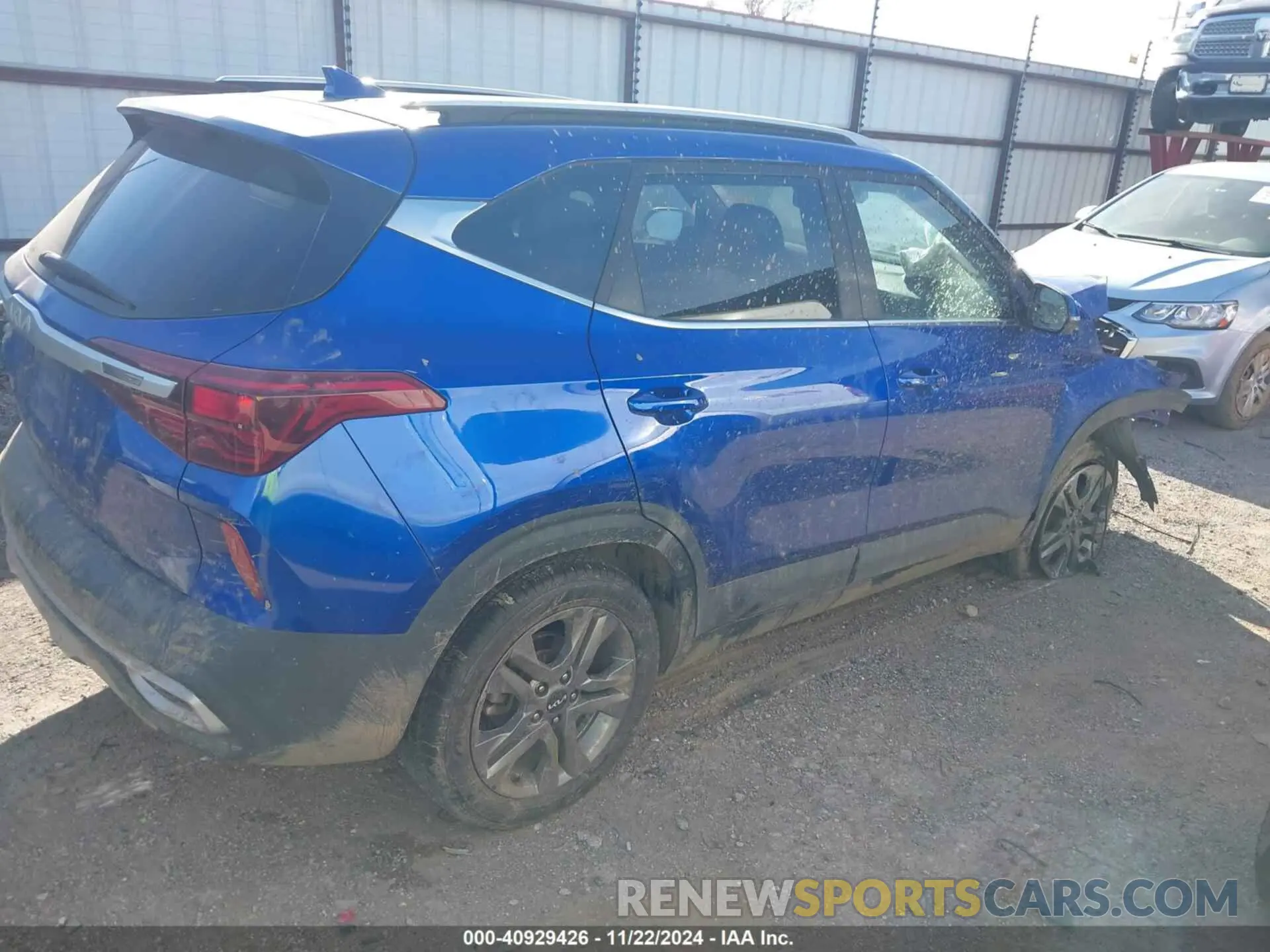 13 Фотография поврежденного автомобиля KNDEU2AA1N7238063 KIA SELTOS 2022