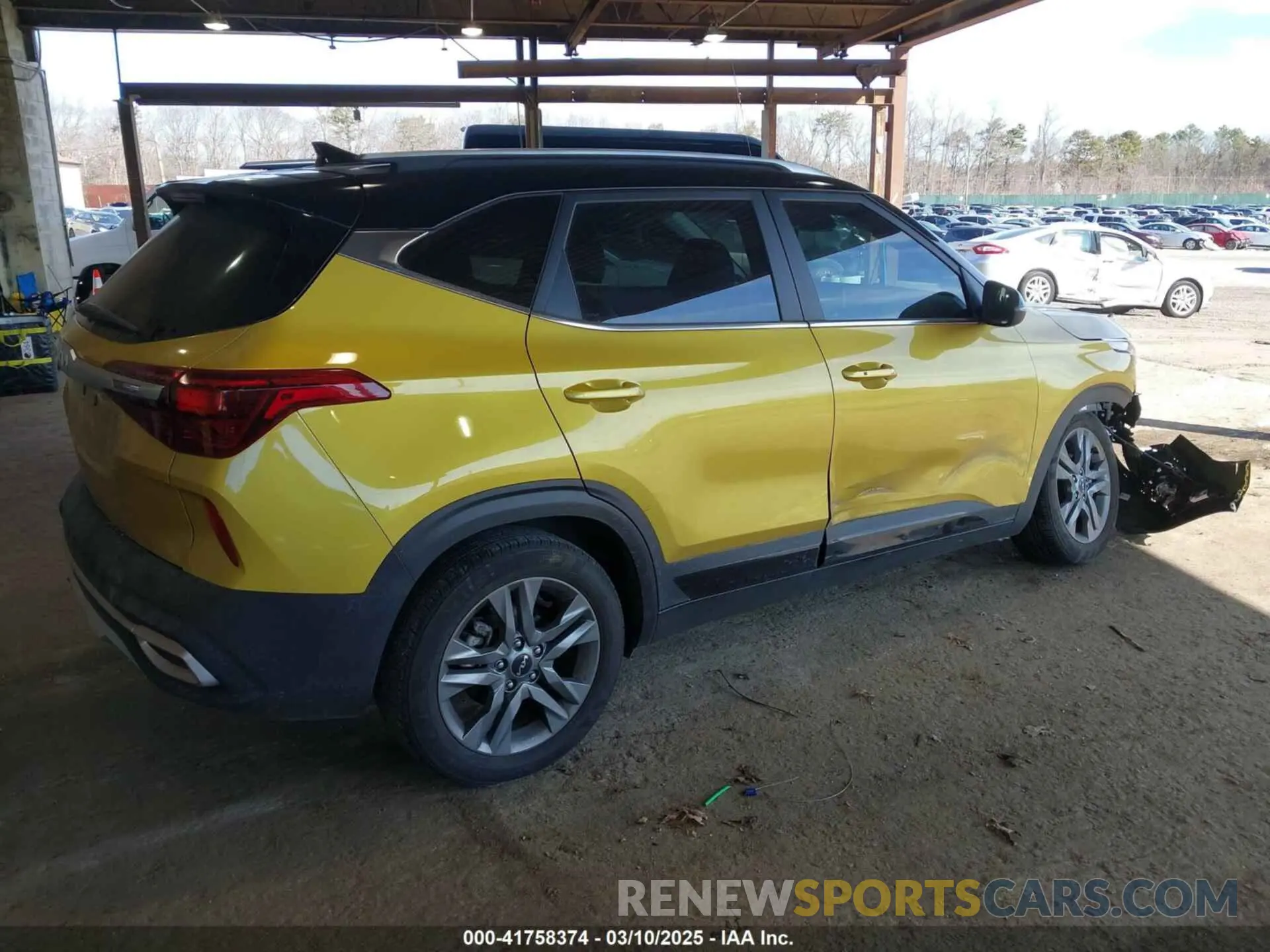 4 Фотография поврежденного автомобиля KNDEU2AA2N7235334 KIA SELTOS 2022