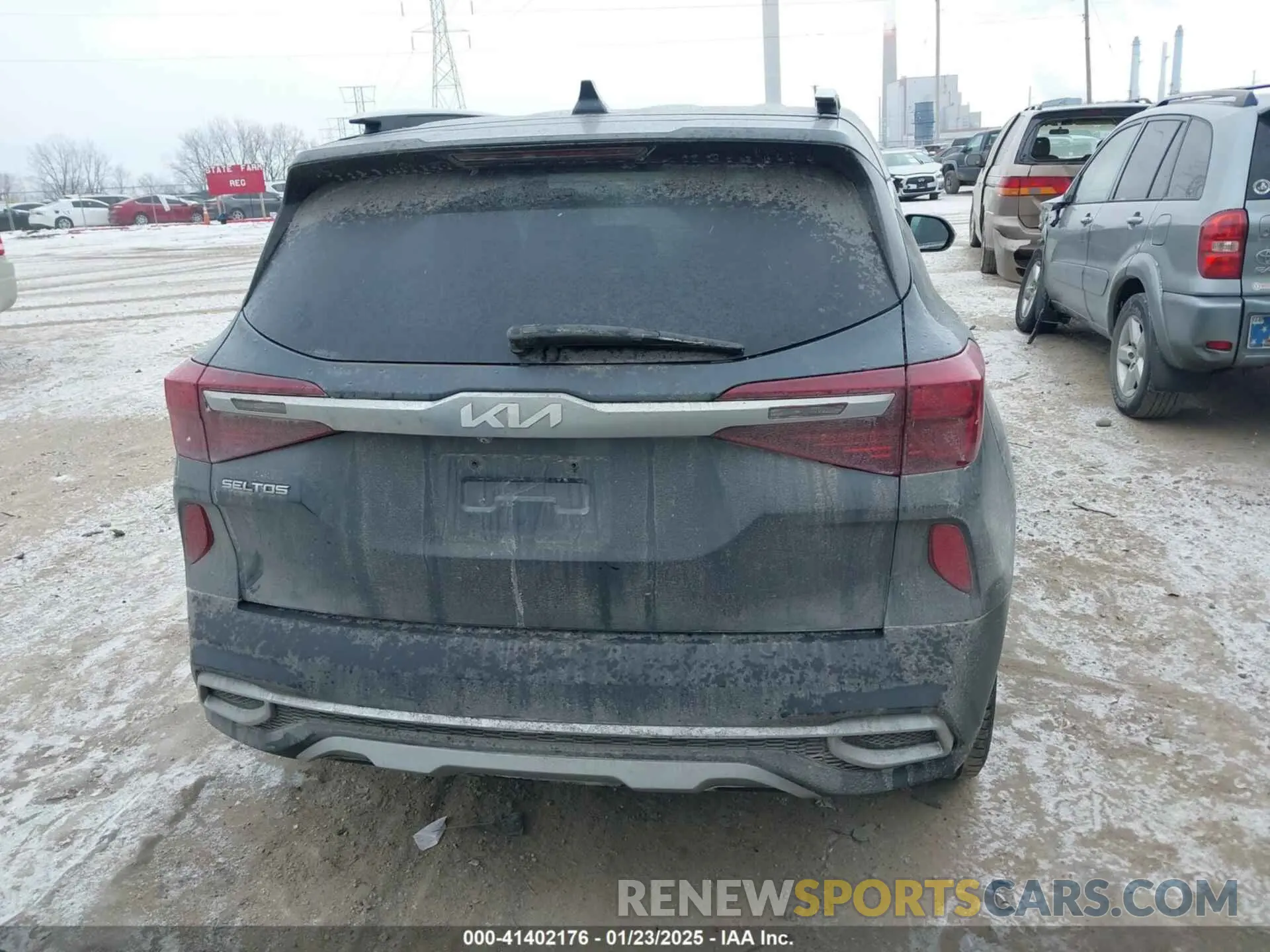 17 Фотография поврежденного автомобиля KNDEU2AA6N7306535 KIA SELTOS 2022