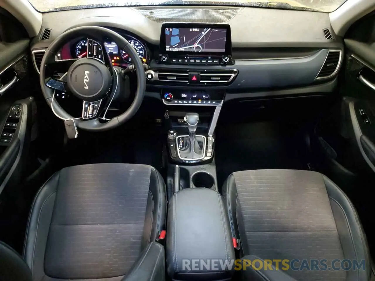 8 Фотография поврежденного автомобиля KNDEUCAA0N7301238 KIA SELTOS 2022