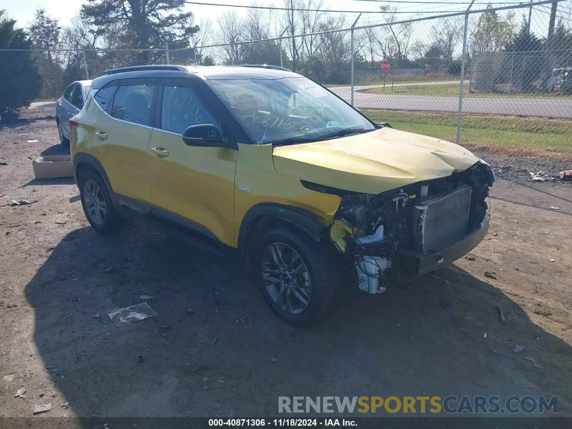 1 Photograph of a damaged car KNDEUCAA7N7311538 KIA SELTOS 2022