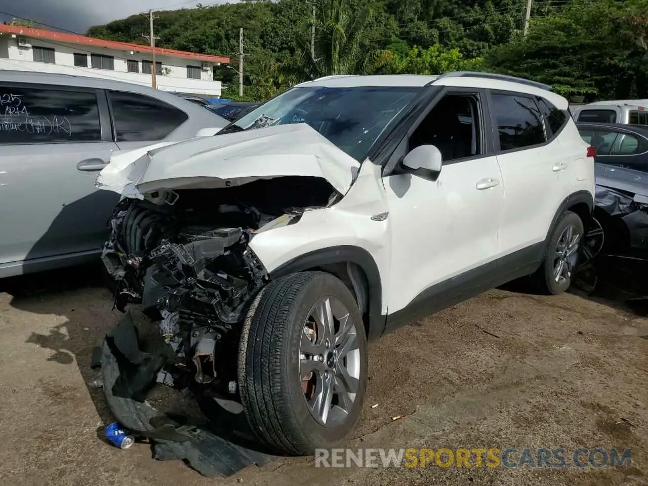 1 Photograph of a damaged car KNDEP2AA8P7463168 KIA SELTOS 2023