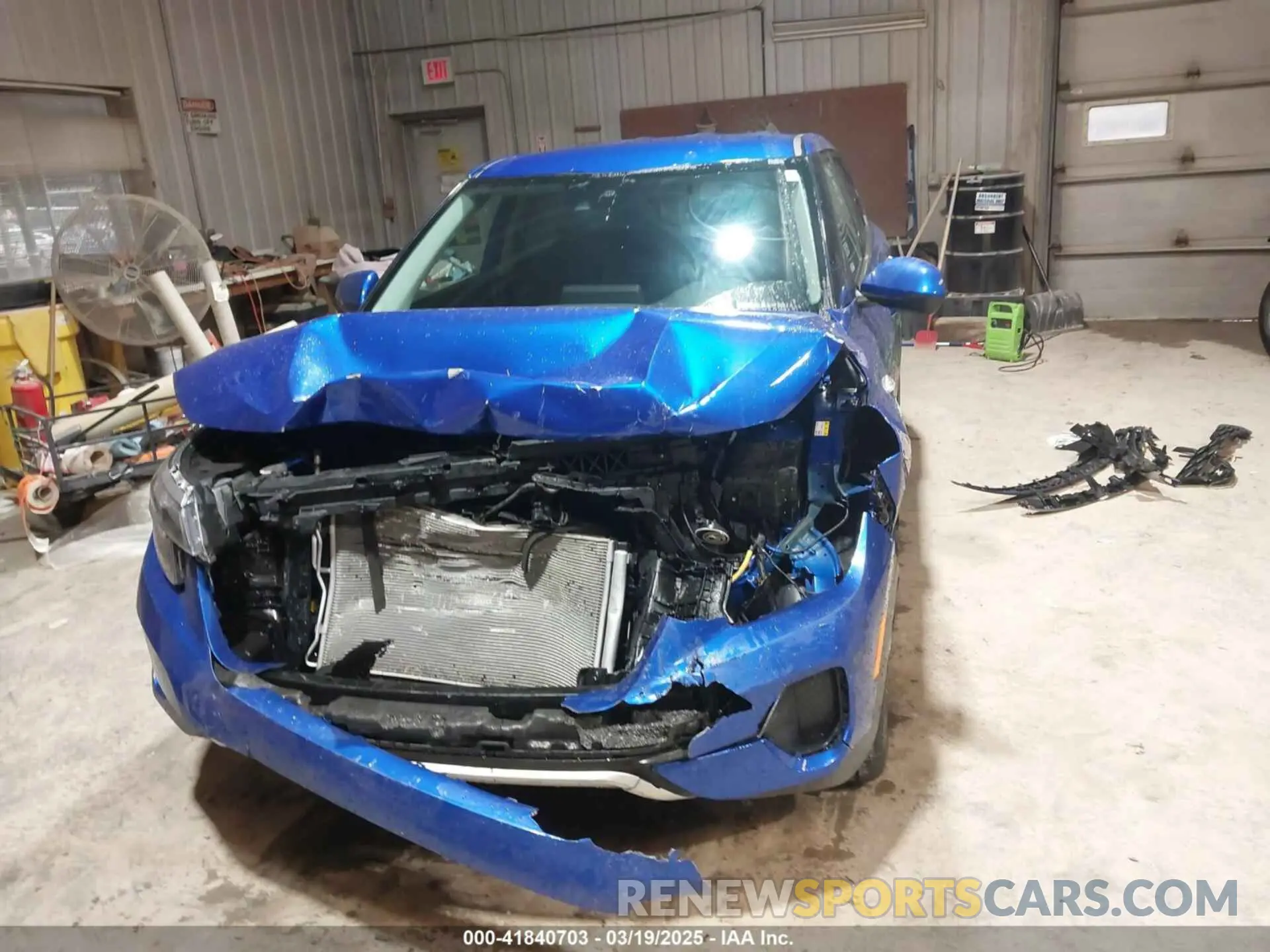 13 Photograph of a damaged car KNDEPCAA2P7436375 KIA SELTOS 2023