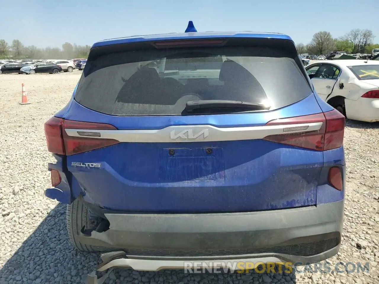 6 Photograph of a damaged car KNDEPCAA2P7452124 KIA SELTOS 2023