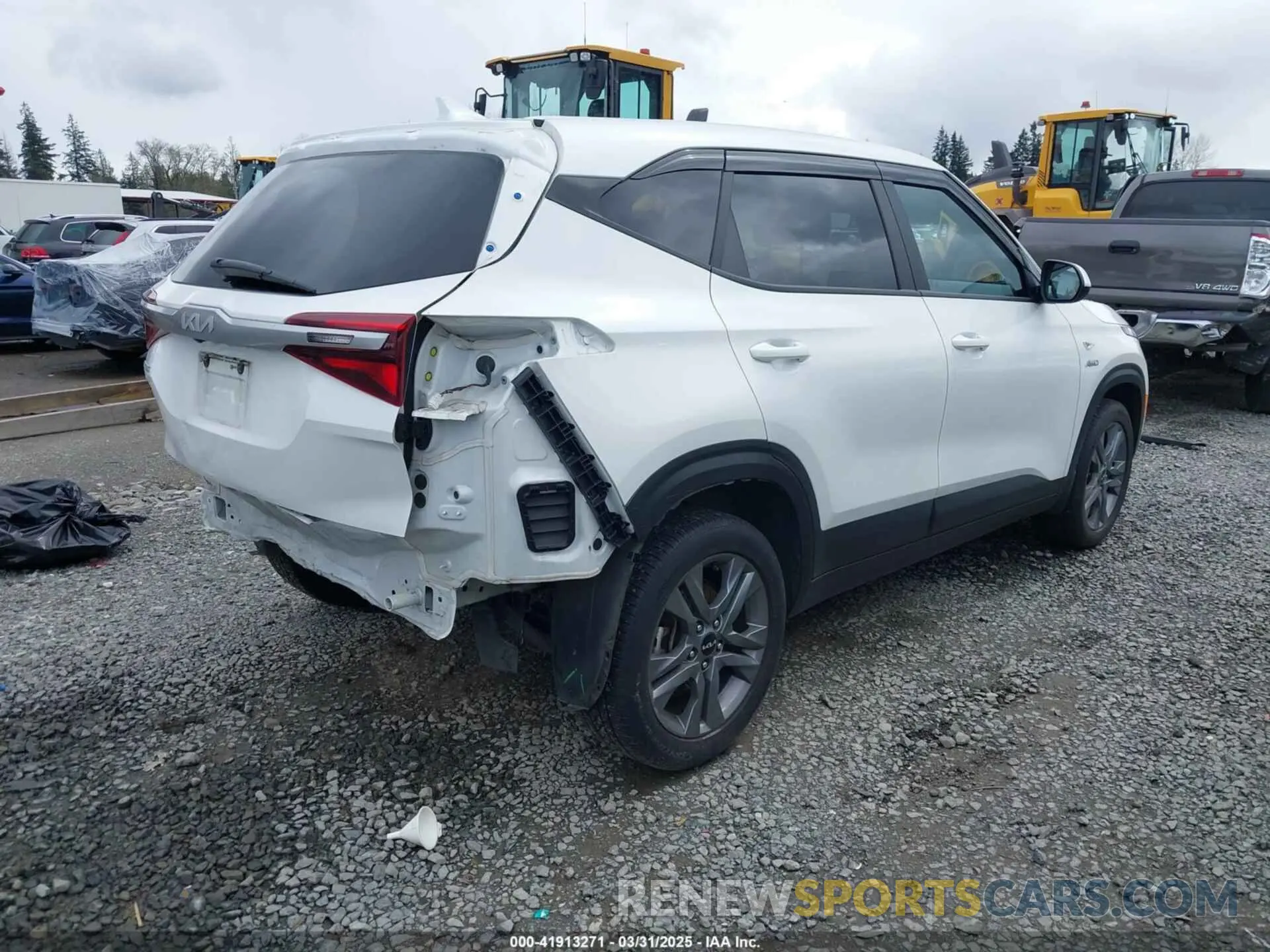 4 Фотография поврежденного автомобиля KNDEPCAA5P7440291 KIA SELTOS 2023