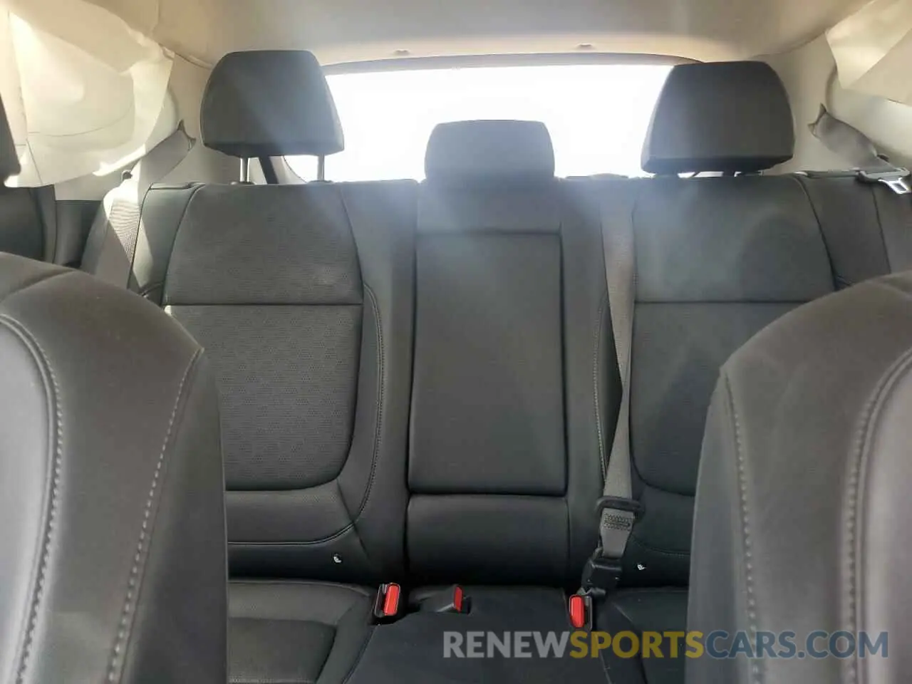 10 Фотография поврежденного автомобиля KNDERCAA2P7384708 KIA SELTOS 2023