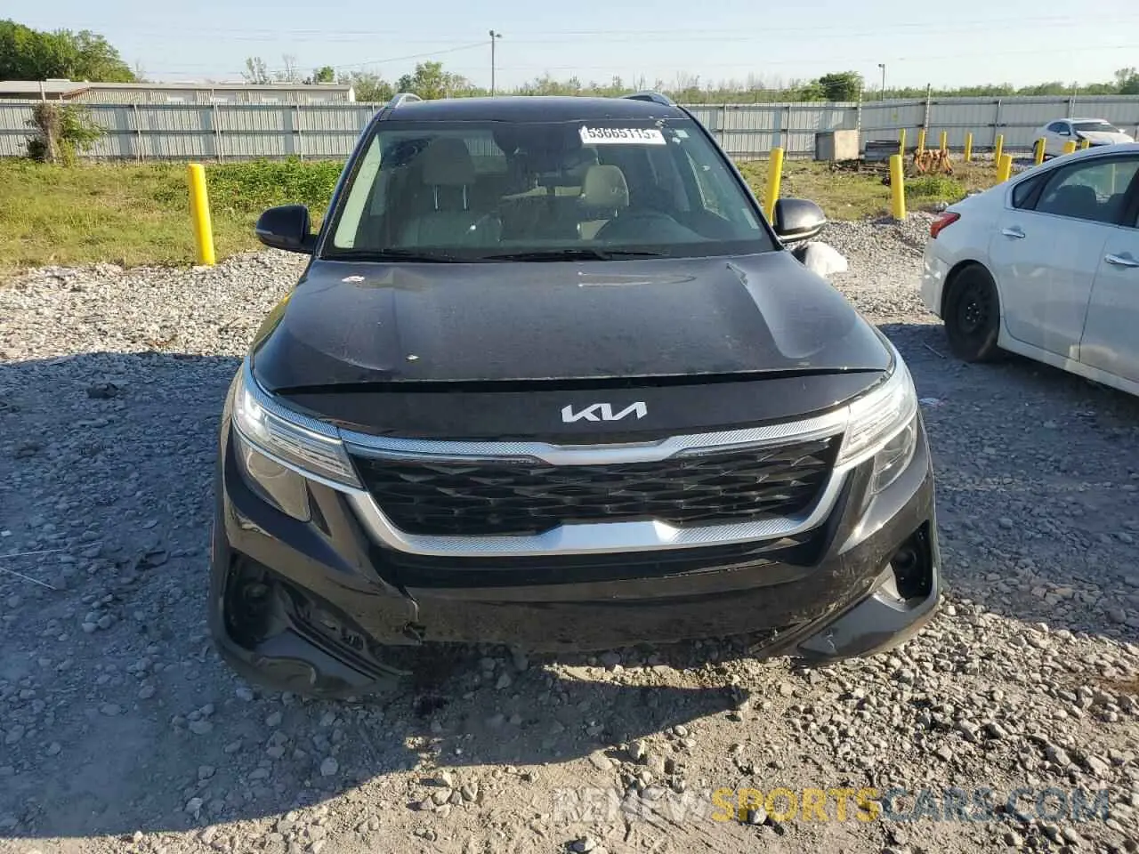 5 Photograph of a damaged car KNDERCAA8P7376662 KIA SELTOS 2023