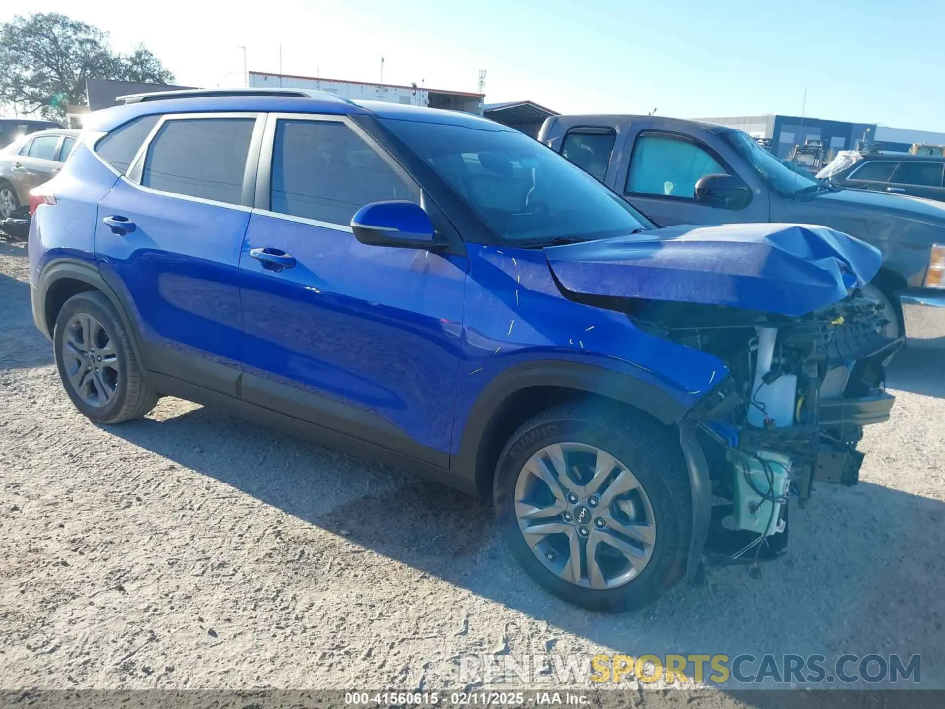 1 Photograph of a damaged car KNDEU2AA5P7417502 KIA SELTOS 2023