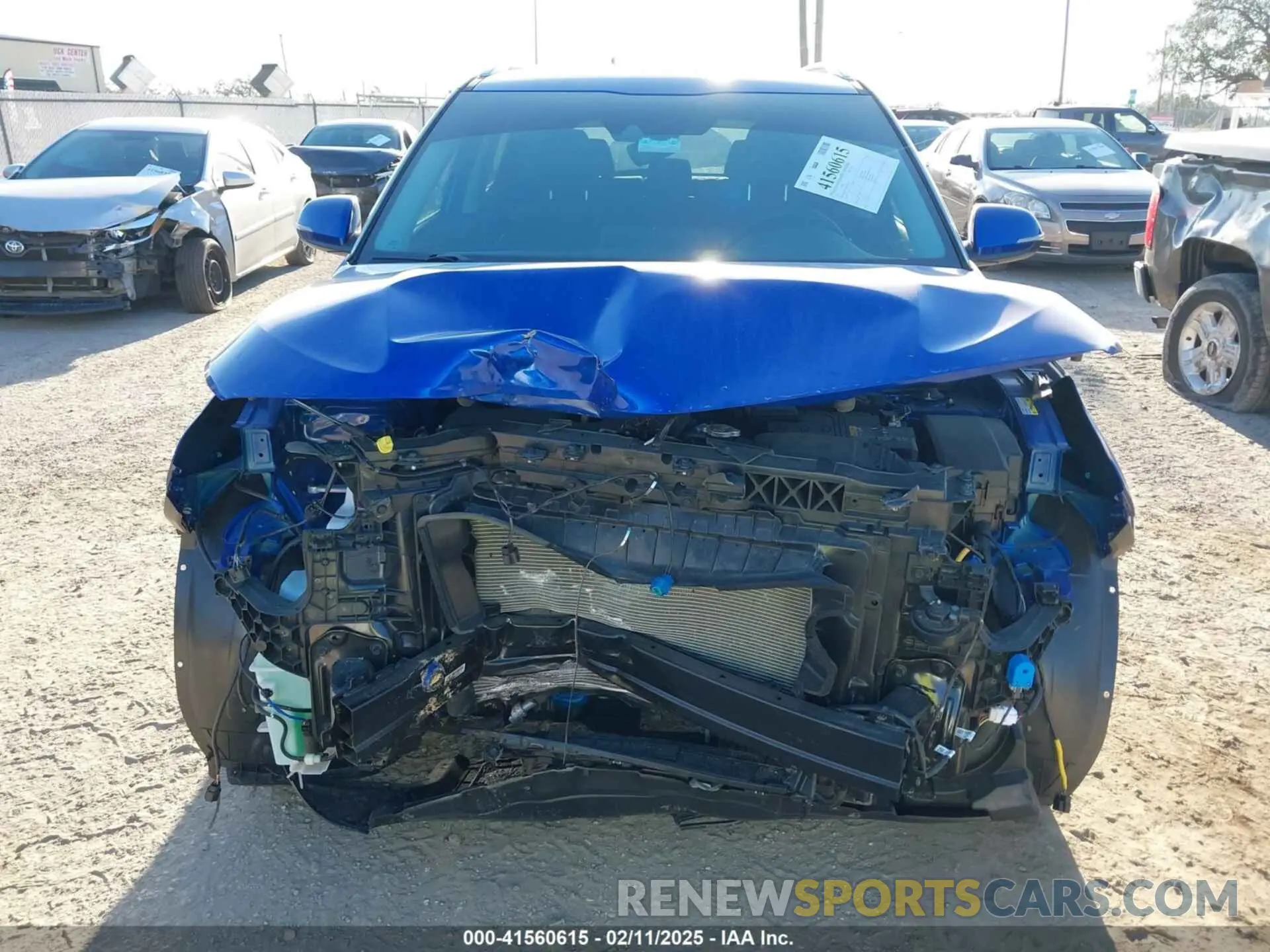 12 Photograph of a damaged car KNDEU2AA5P7417502 KIA SELTOS 2023