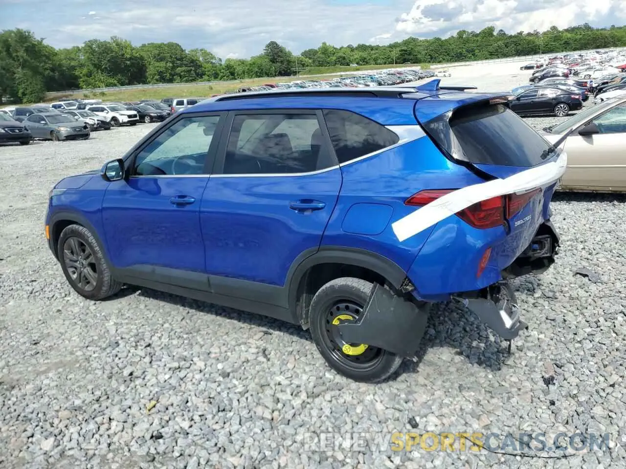 2 Photograph of a damaged car KNDEU2AA7P7410521 KIA SELTOS 2023