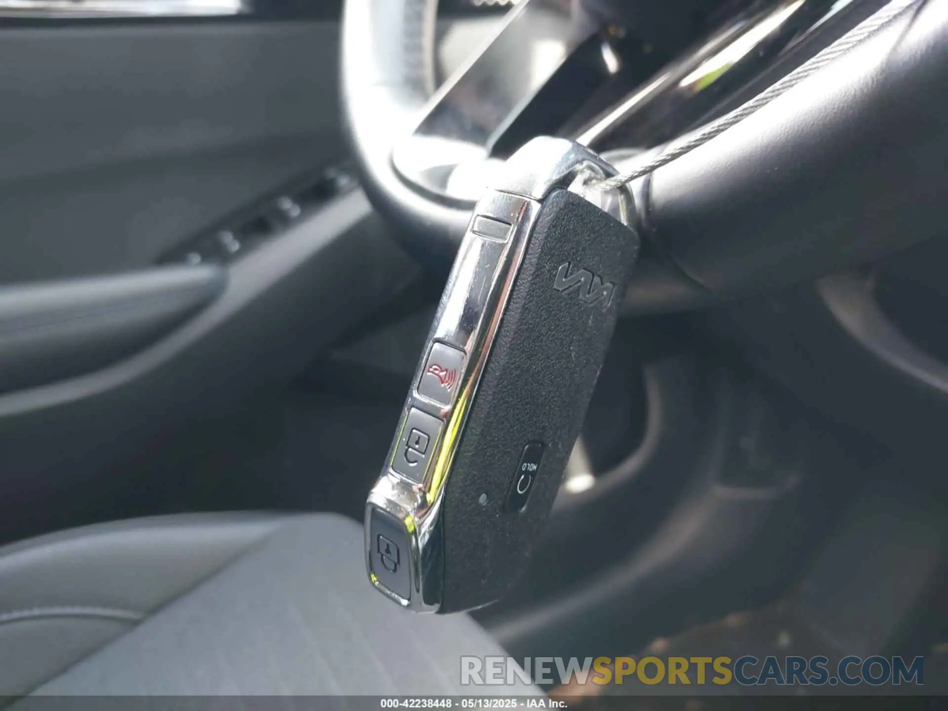 11 Photograph of a damaged car KNDEU2AA7P7457600 KIA SELTOS 2023