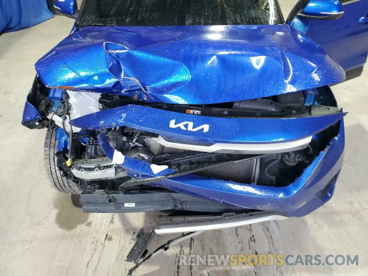 12 Photograph of a damaged car KNDEU2AA8P7391753 KIA SELTOS 2023