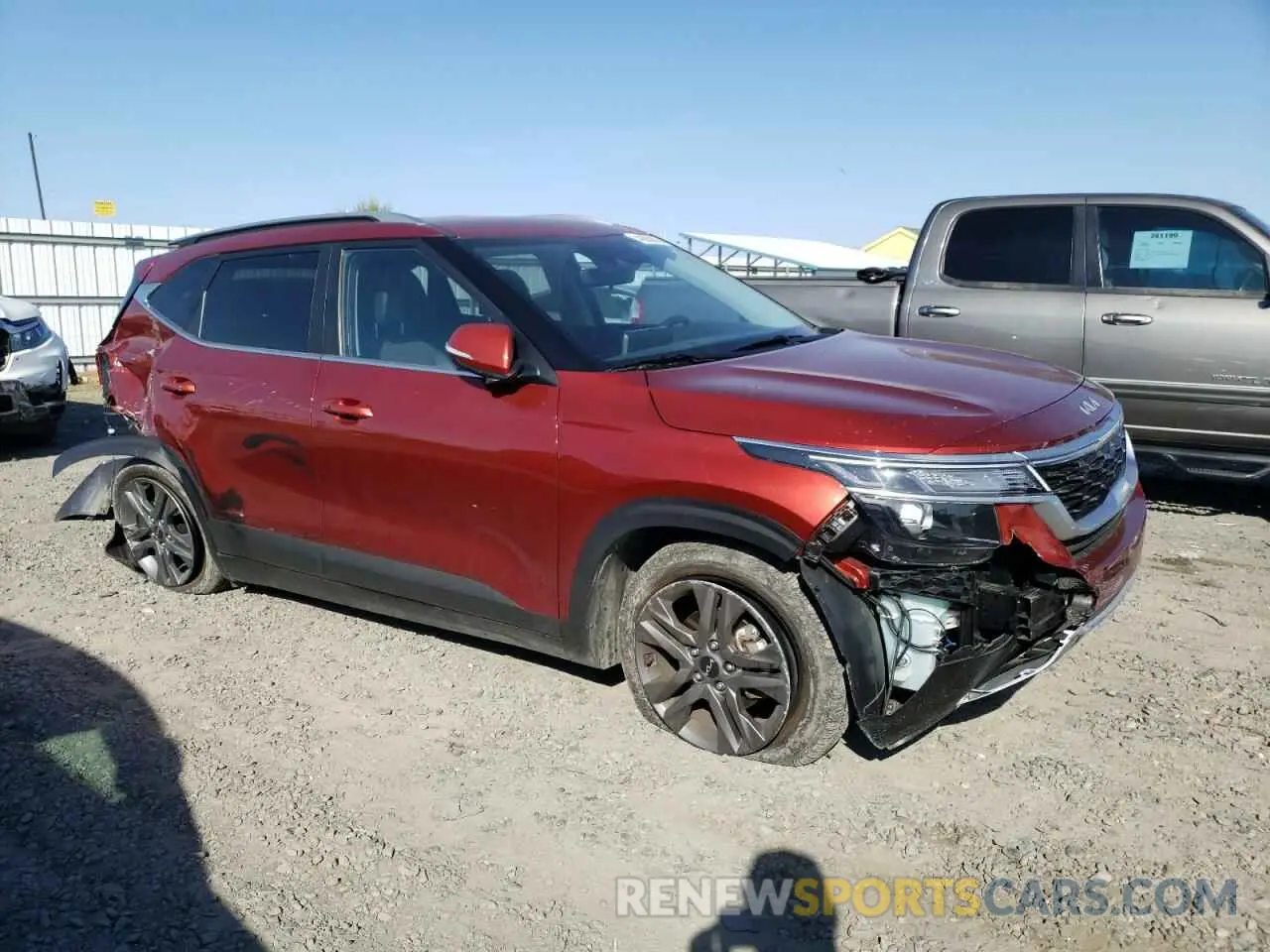 4 Фотография поврежденного автомобиля KNDEU2AA9P7383421 KIA SELTOS 2023