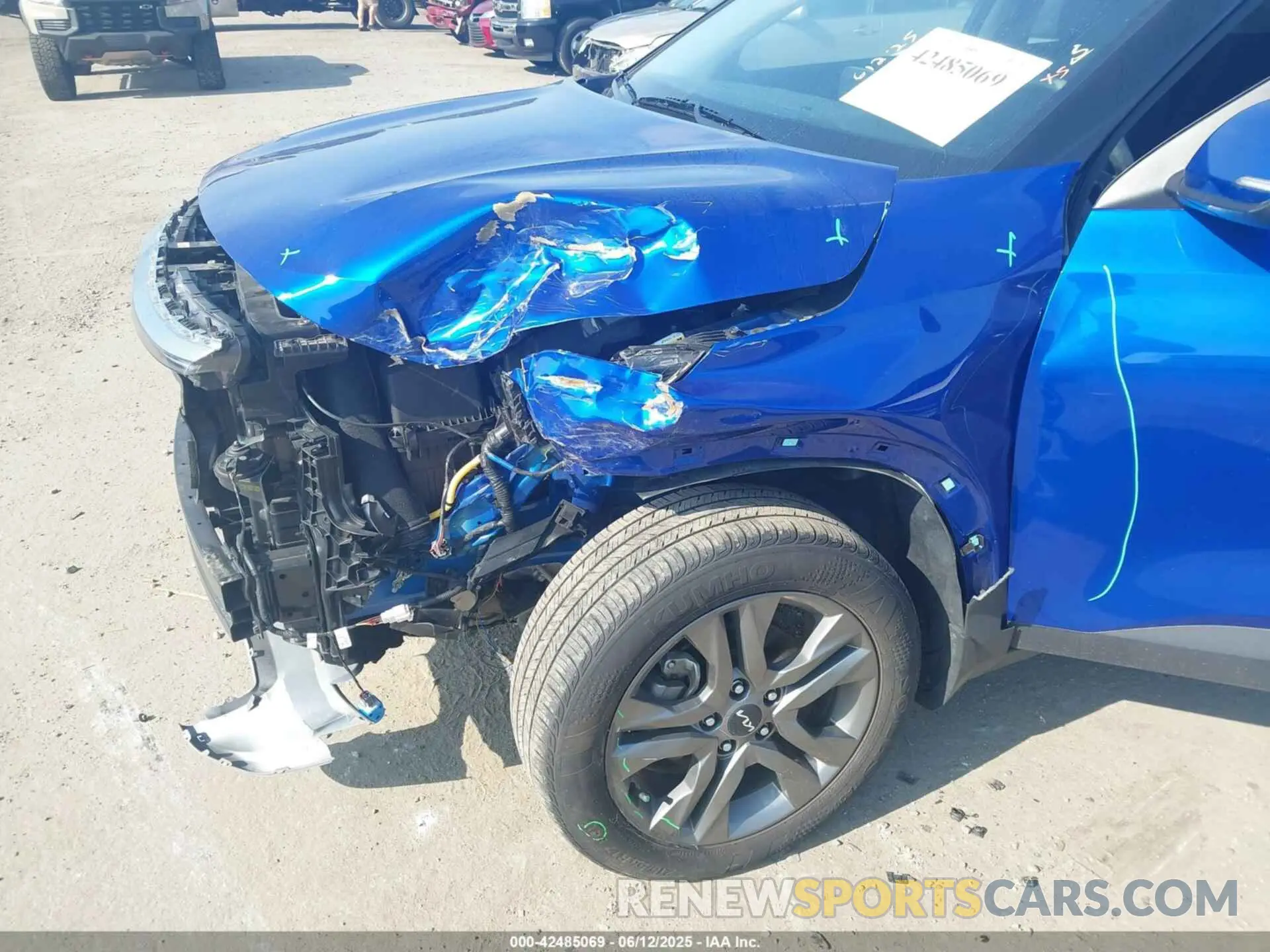 6 Photograph of a damaged car KNDEU2AA9P7429054 KIA SELTOS 2023