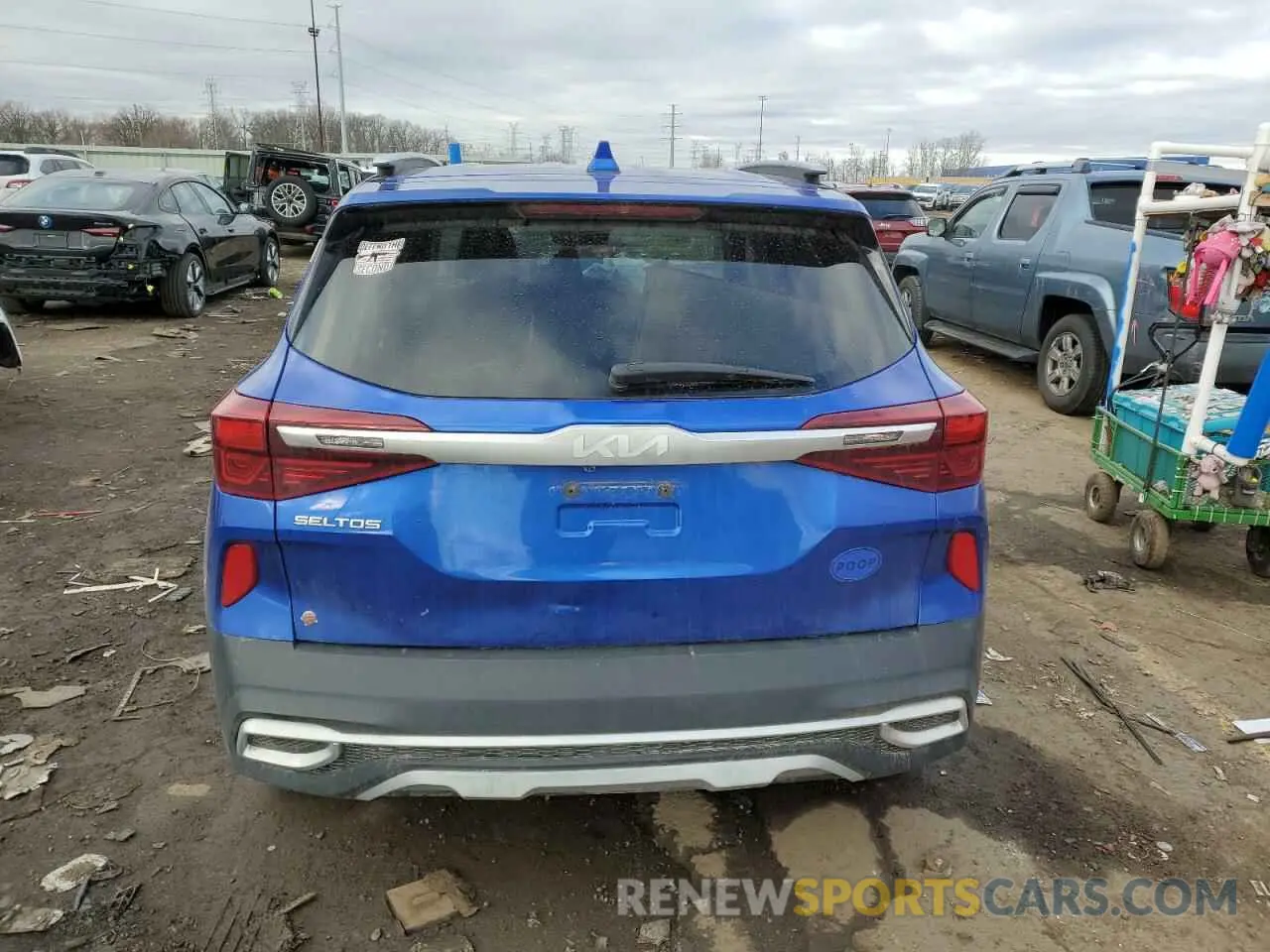 6 Photograph of a damaged car KNDEUCAA4P7441392 KIA SELTOS 2023