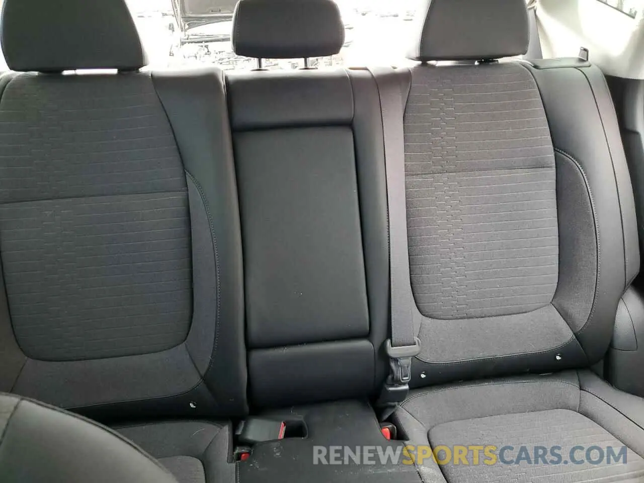 10 Фотография поврежденного автомобиля KNDEUCAA5P7439876 KIA SELTOS 2023
