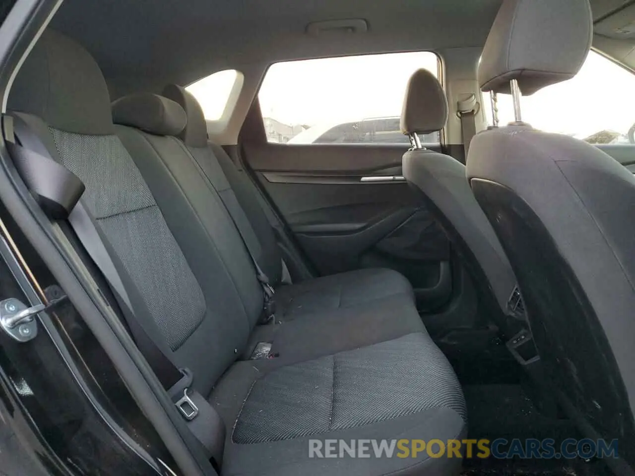 10 Фотография поврежденного автомобиля KNDEPCAA0R7504501 KIA SELTOS 2024