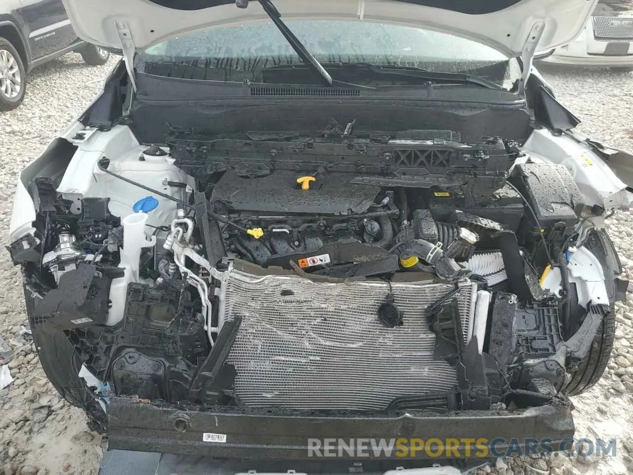 12 Photograph of a damaged car KNDEPCAA1R7622511 KIA SELTOS 2024