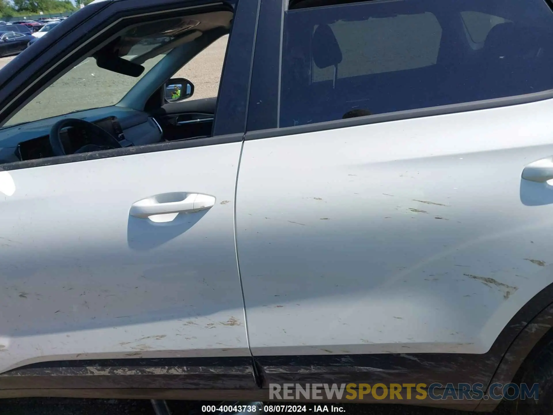 14 Photograph of a damaged car KNDEPCAA1R7645187 KIA SELTOS 2024