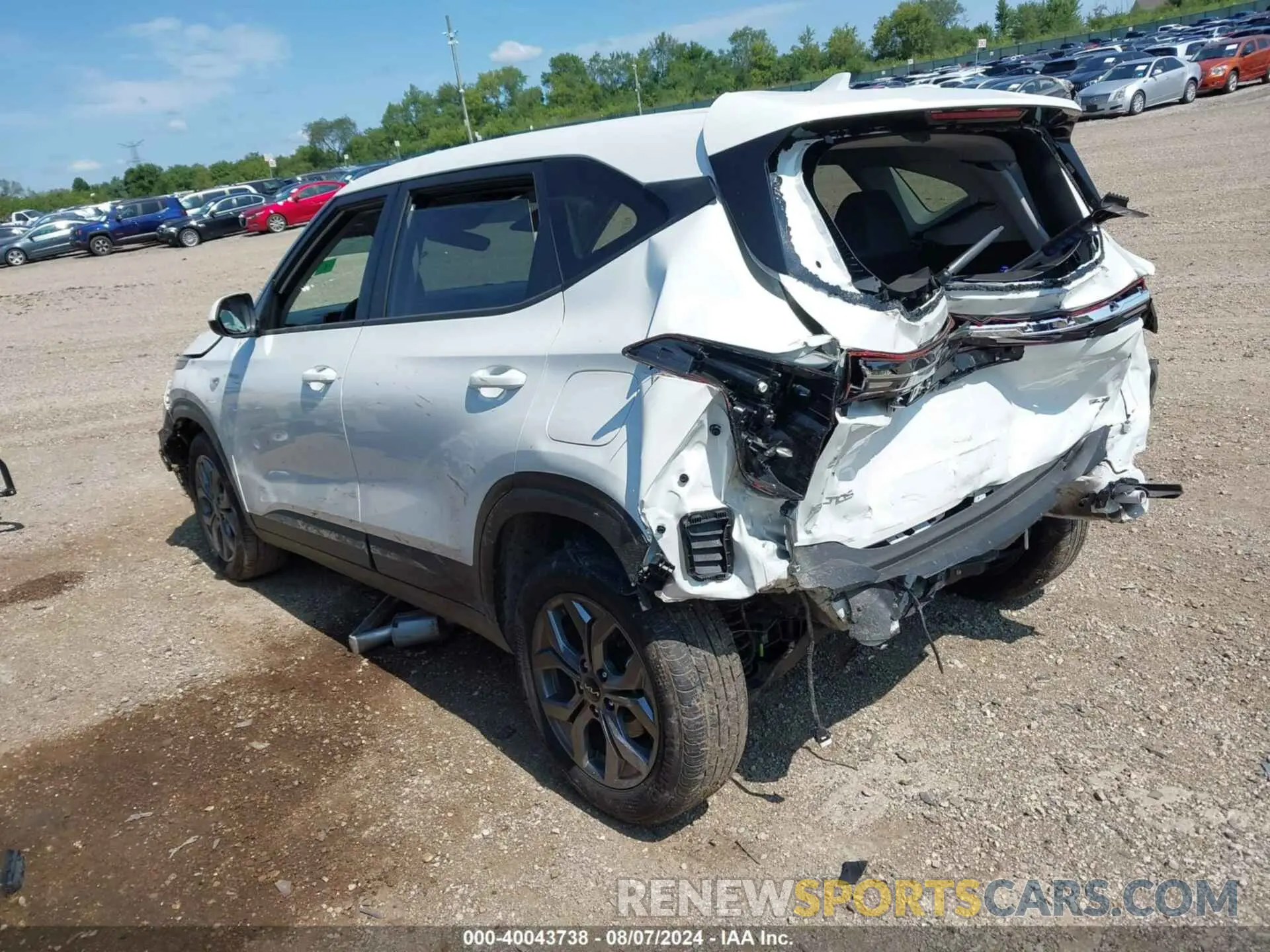 3 Photograph of a damaged car KNDEPCAA1R7645187 KIA SELTOS 2024
