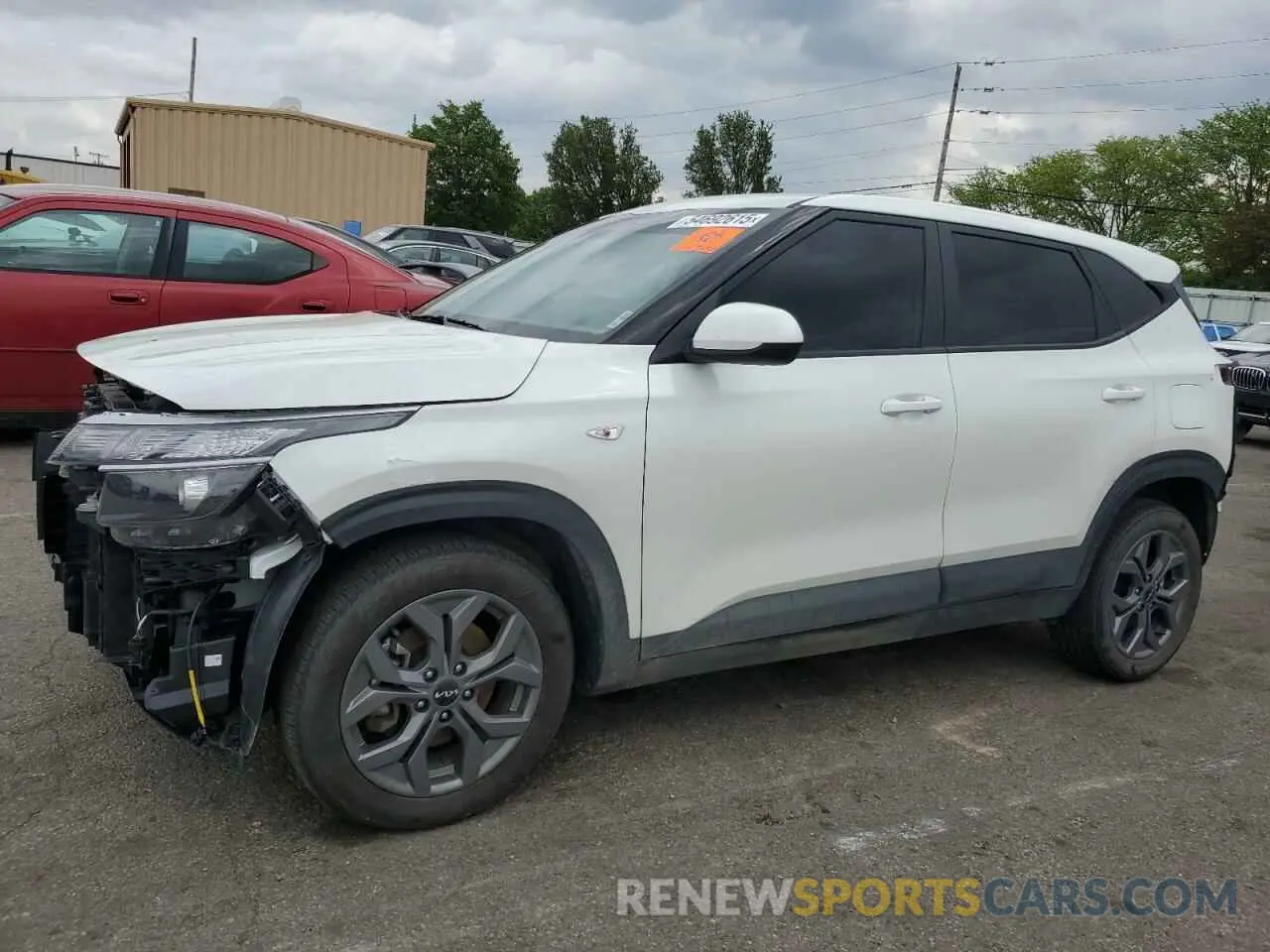 1 Photograph of a damaged car KNDEPCAA2R7550119 KIA SELTOS 2024