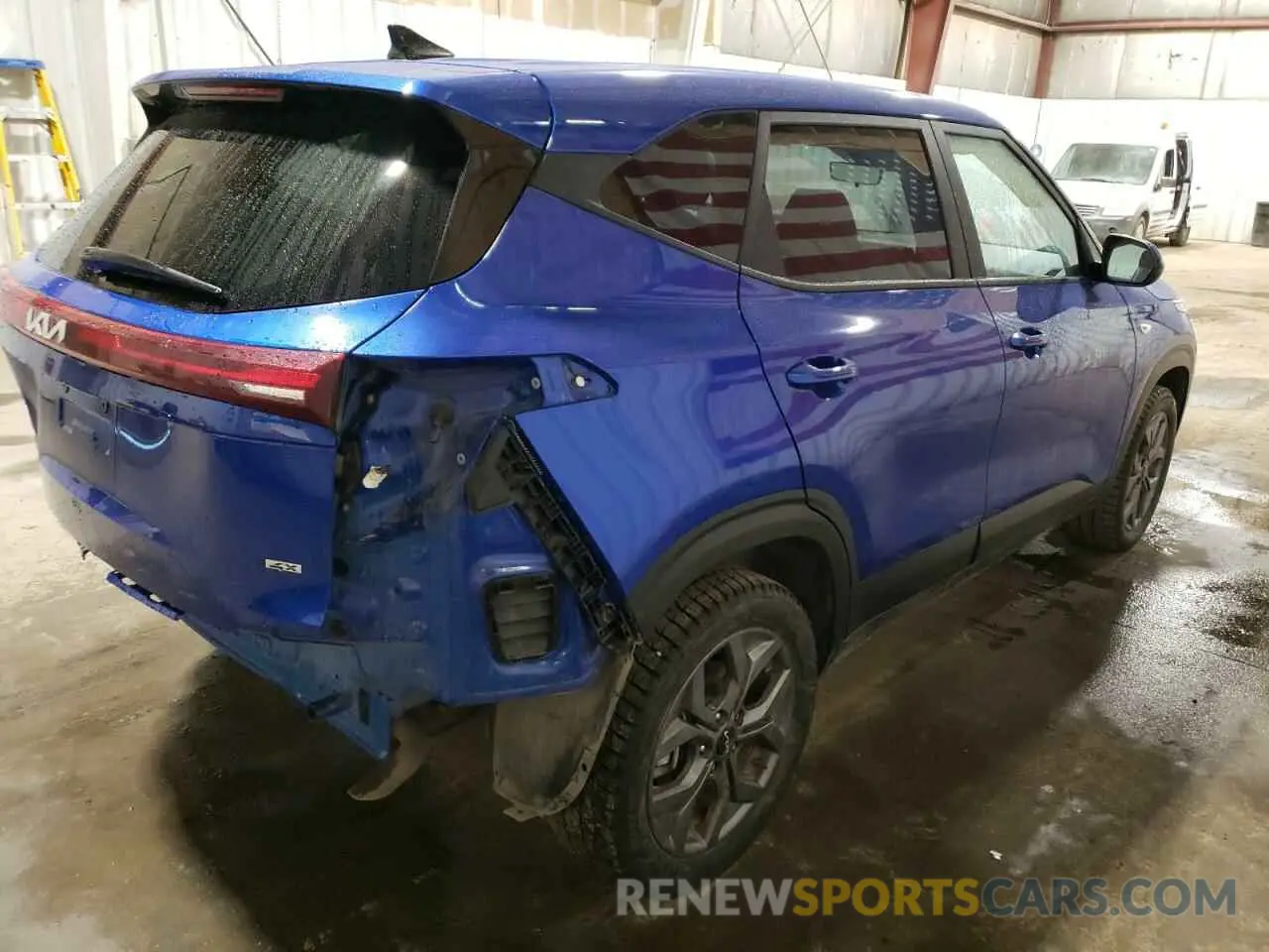 3 Фотография поврежденного автомобиля KNDEPCAA2R7655257 KIA SELTOS 2024