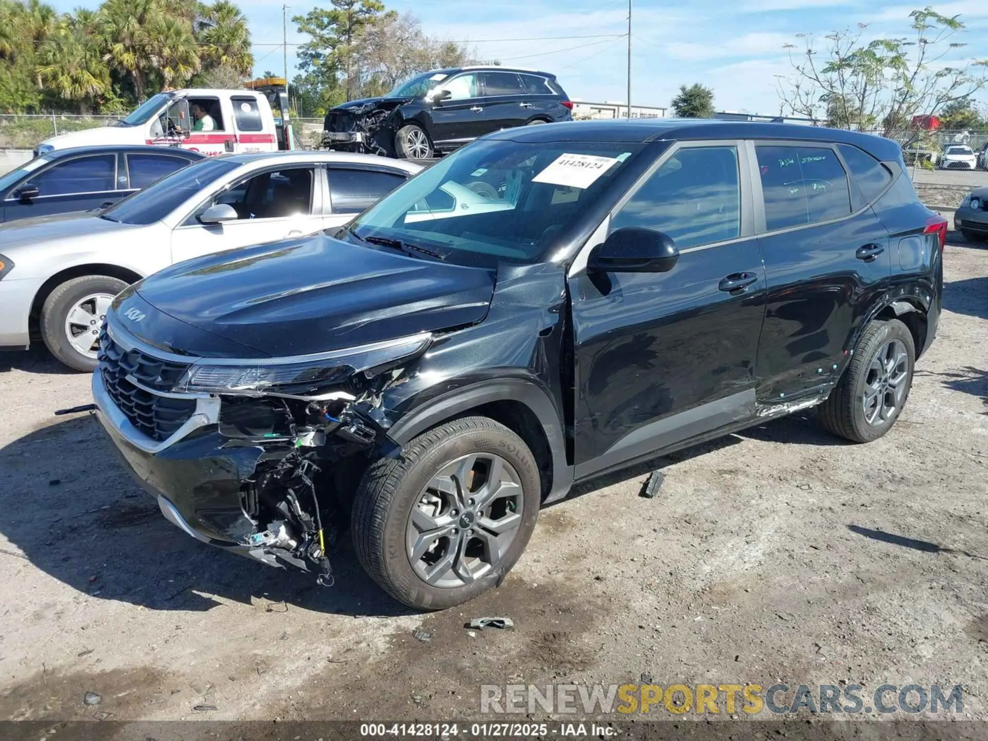 2 Фотография поврежденного автомобиля KNDEPCAA4R7583574 KIA SELTOS 2024