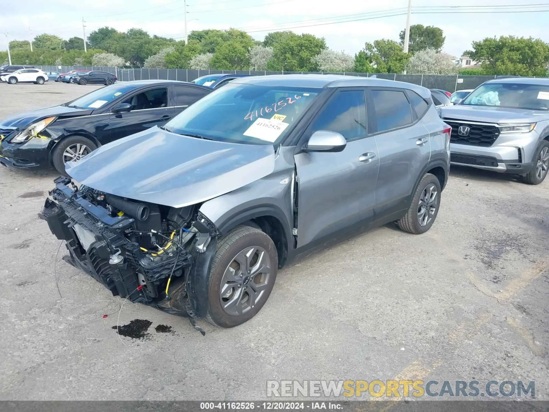 2 Photograph of a damaged car KNDEPCAA5R7663949 KIA SELTOS 2024