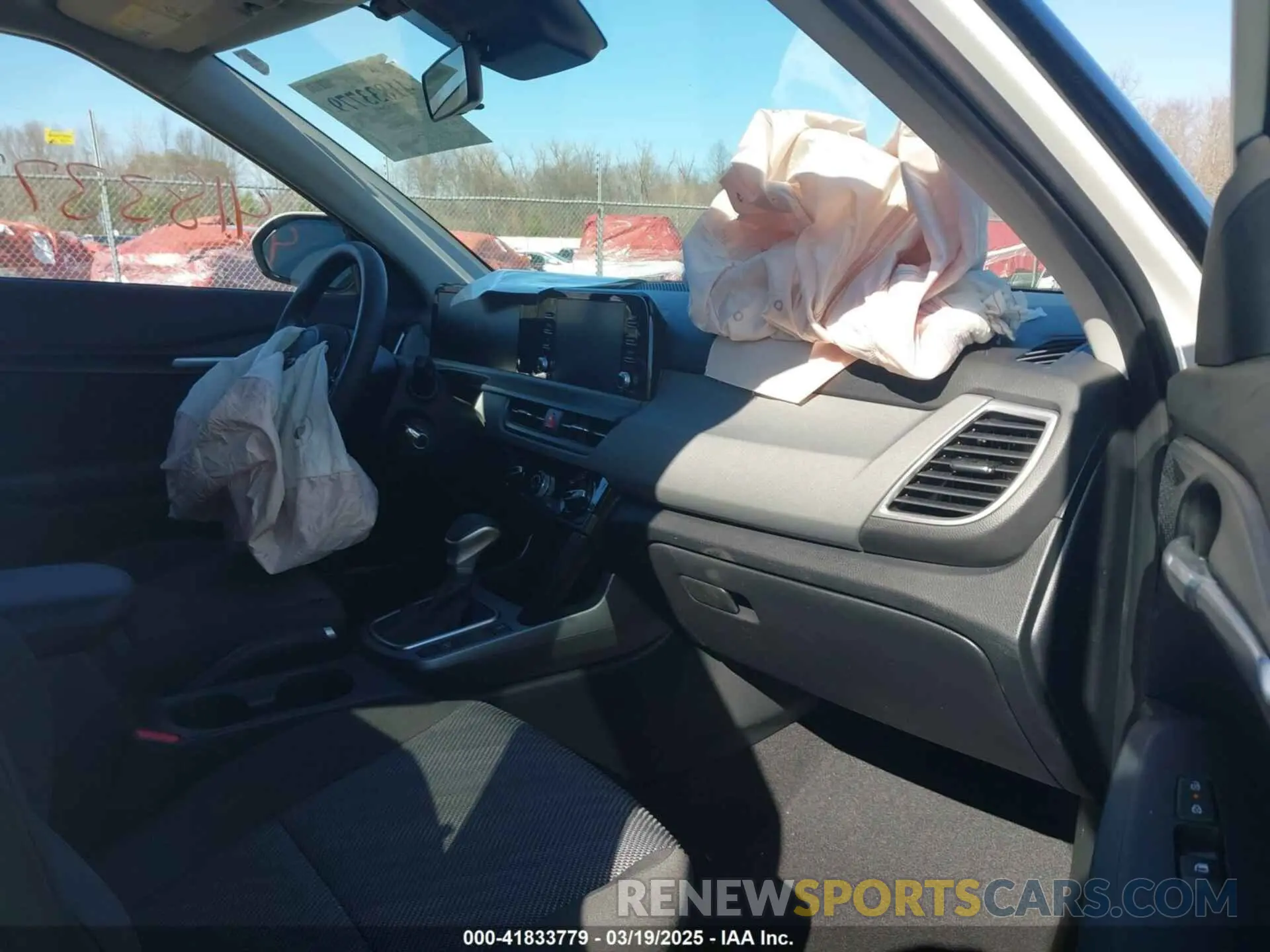5 Photograph of a damaged car KNDEPCAA6R7658629 KIA SELTOS 2024