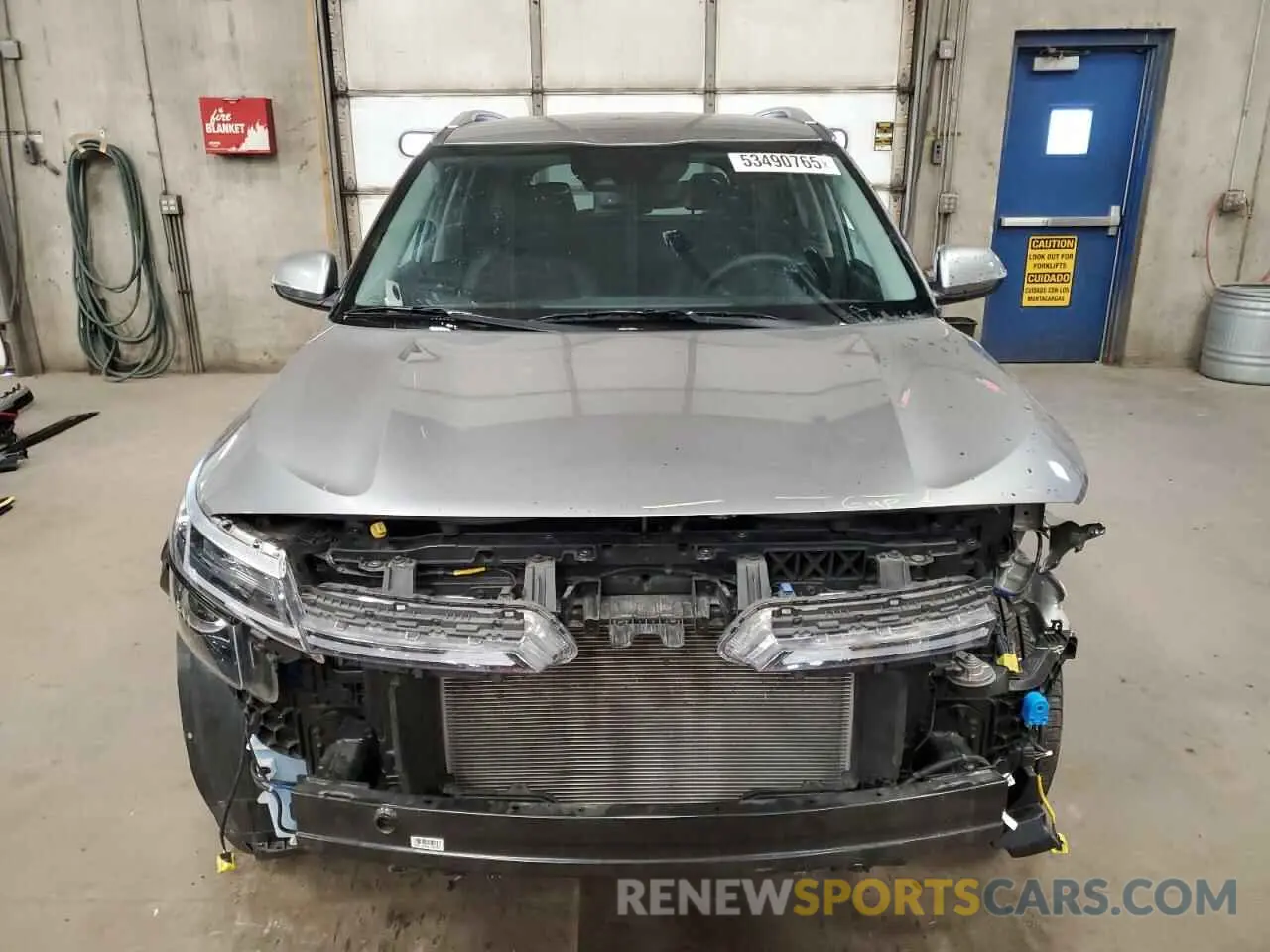 5 Photograph of a damaged car KNDER2AA0R7581163 KIA SELTOS 2024