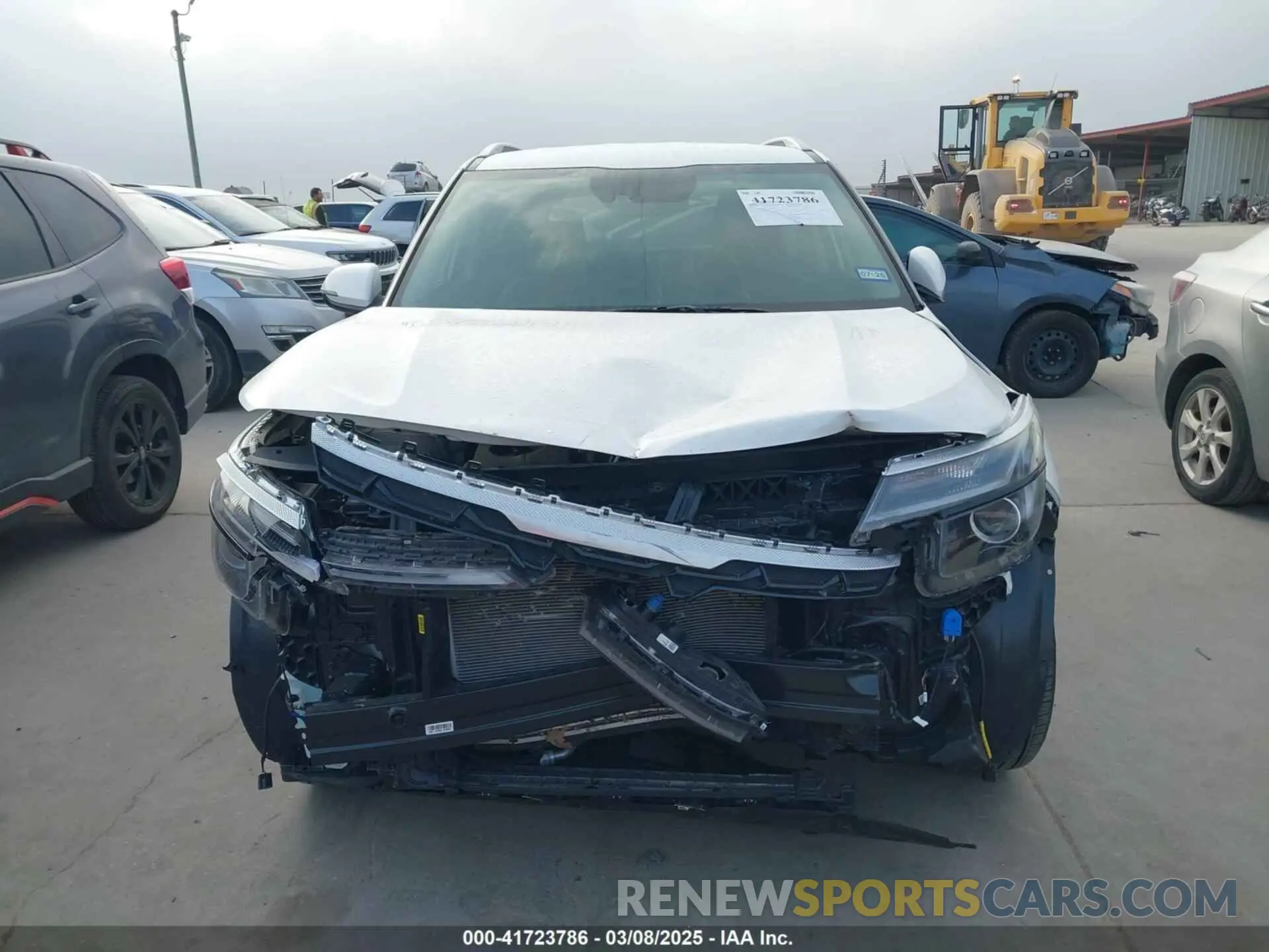 12 Фотография поврежденного автомобиля KNDER2AA1R7659367 KIA SELTOS 2024