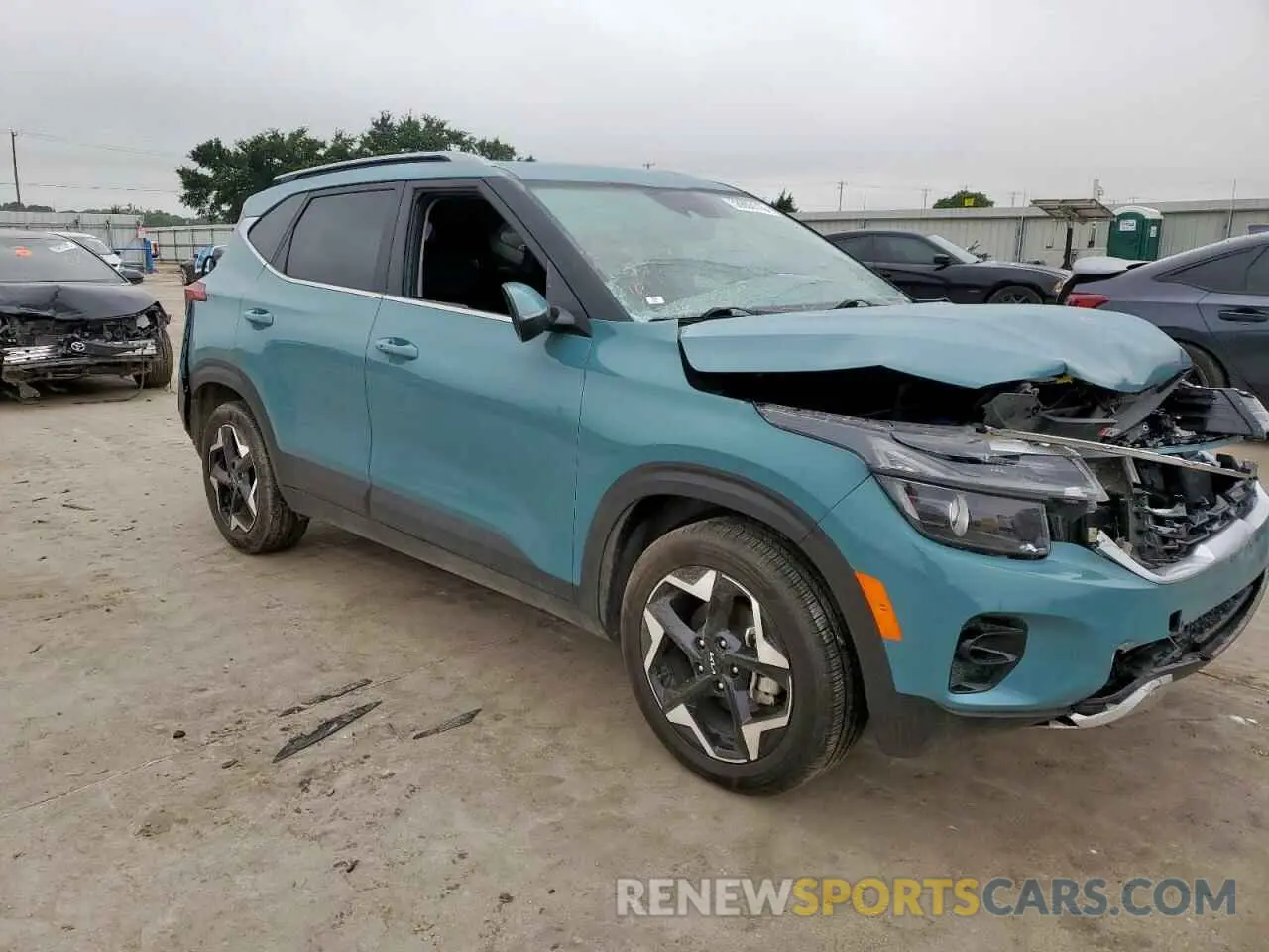 4 Фотография поврежденного автомобиля KNDER2AA2R7493229 KIA SELTOS 2024
