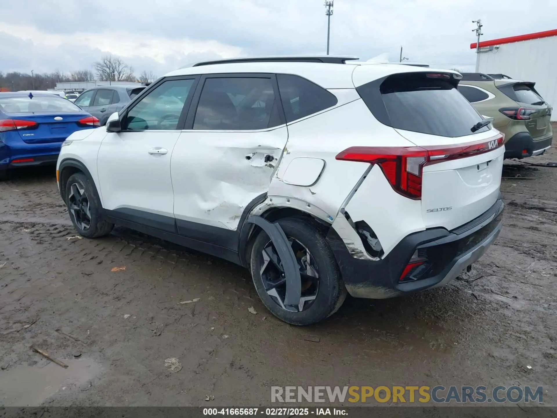 3 Фотография поврежденного автомобиля KNDER2AA2R7568852 KIA SELTOS 2024