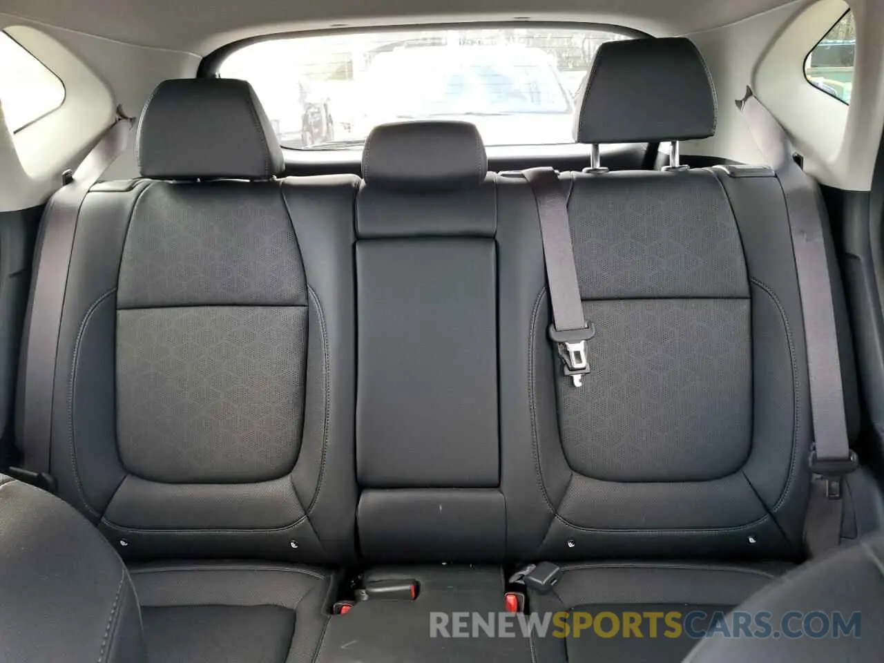 10 Фотография поврежденного автомобиля KNDER2AA3R7654509 KIA SELTOS 2024