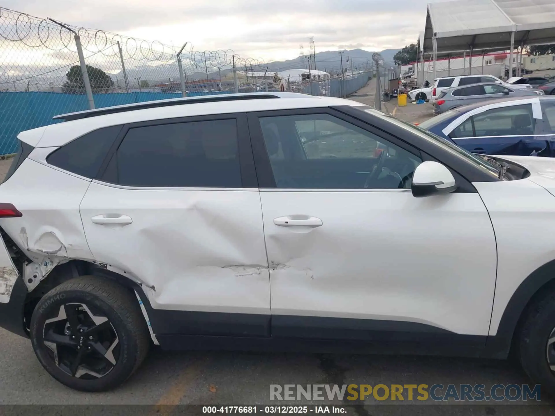 13 Photograph of a damaged car KNDER2AA6R7636179 KIA SELTOS 2024