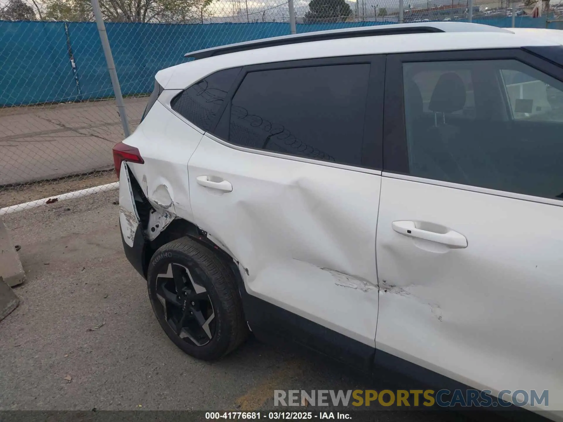 6 Photograph of a damaged car KNDER2AA6R7636179 KIA SELTOS 2024