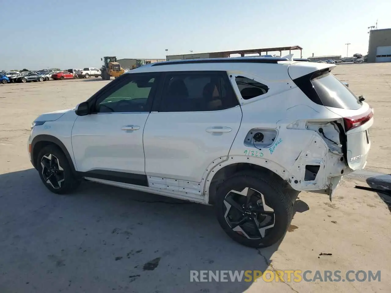2 Фотография поврежденного автомобиля KNDER2AA7R7595559 KIA SELTOS 2024