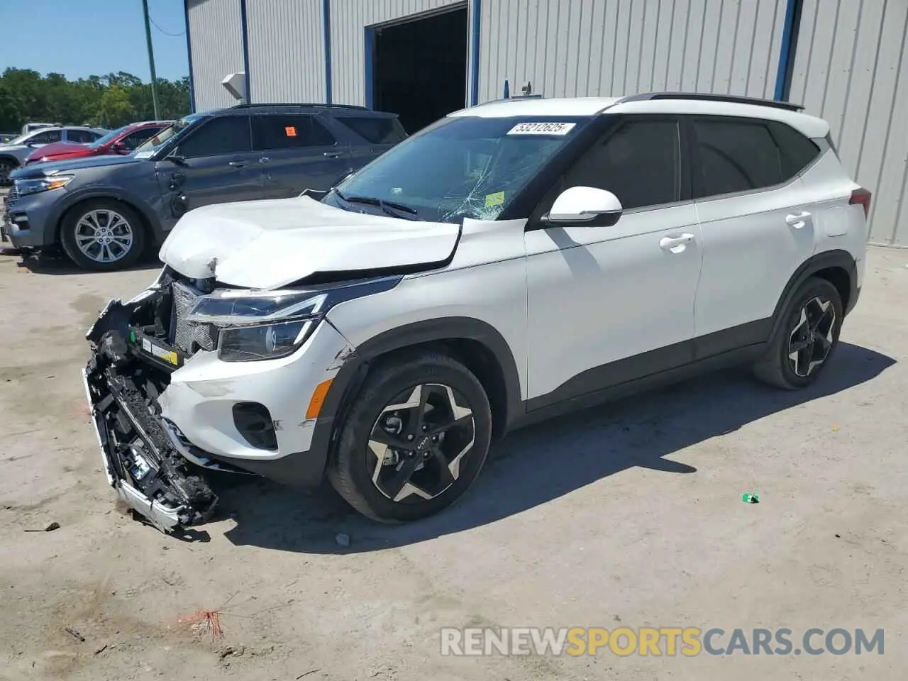 1 Photograph of a damaged car KNDER2AA7R7602137 KIA SELTOS 2024