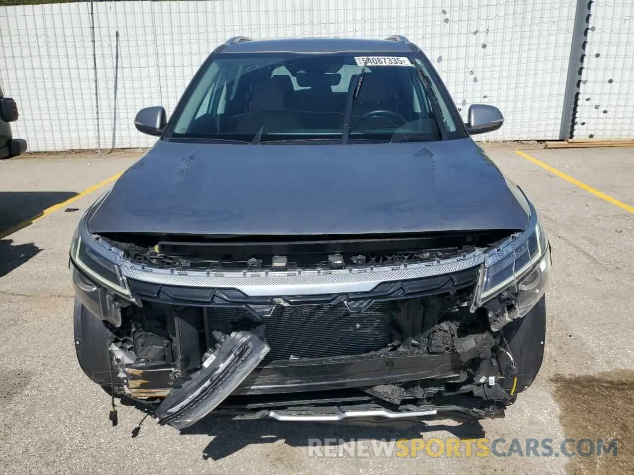 5 Photograph of a damaged car KNDER2AA9R7501309 KIA SELTOS 2024