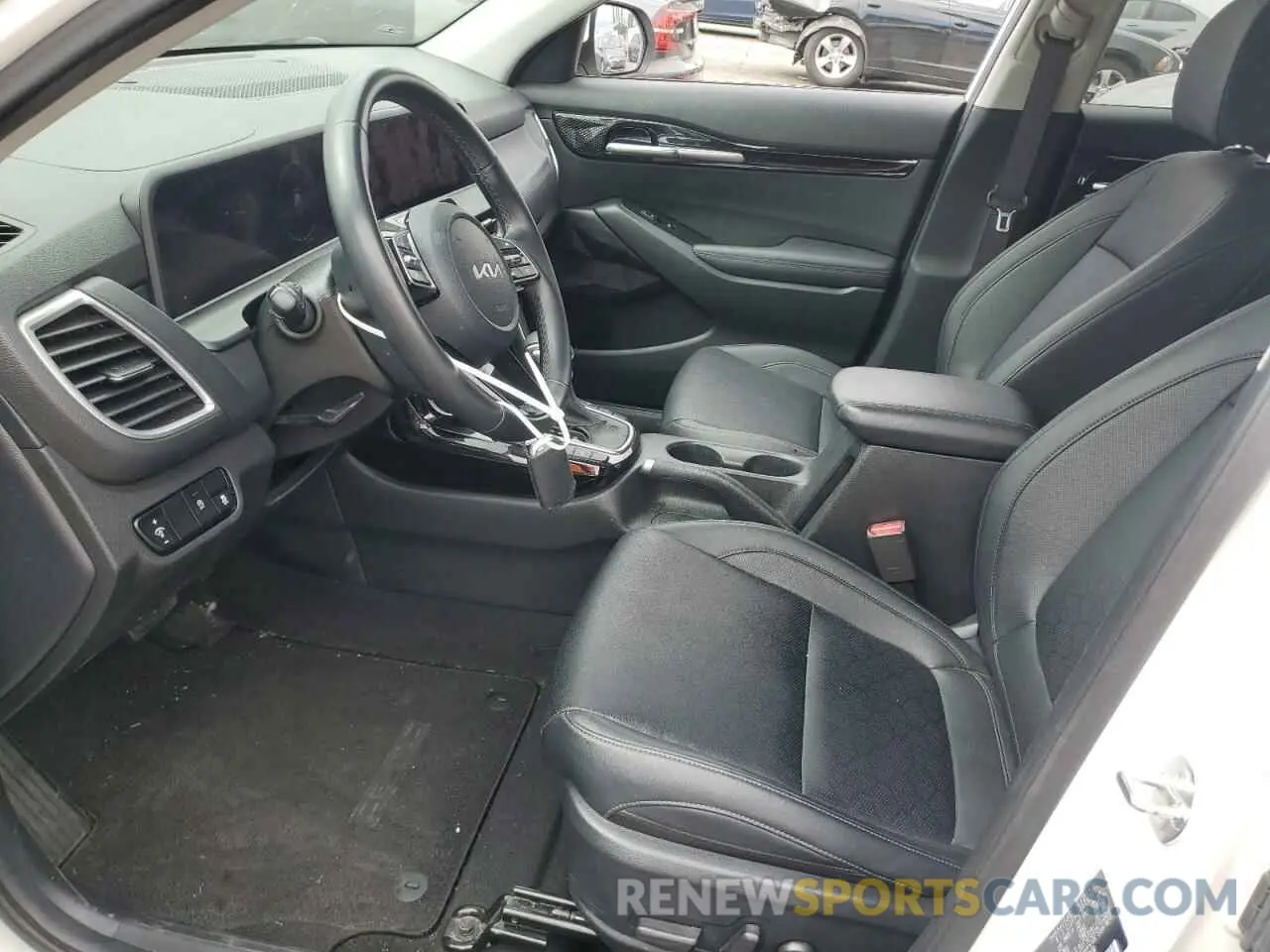 7 Photograph of a damaged car KNDER2AAXR7489610 KIA SELTOS 2024