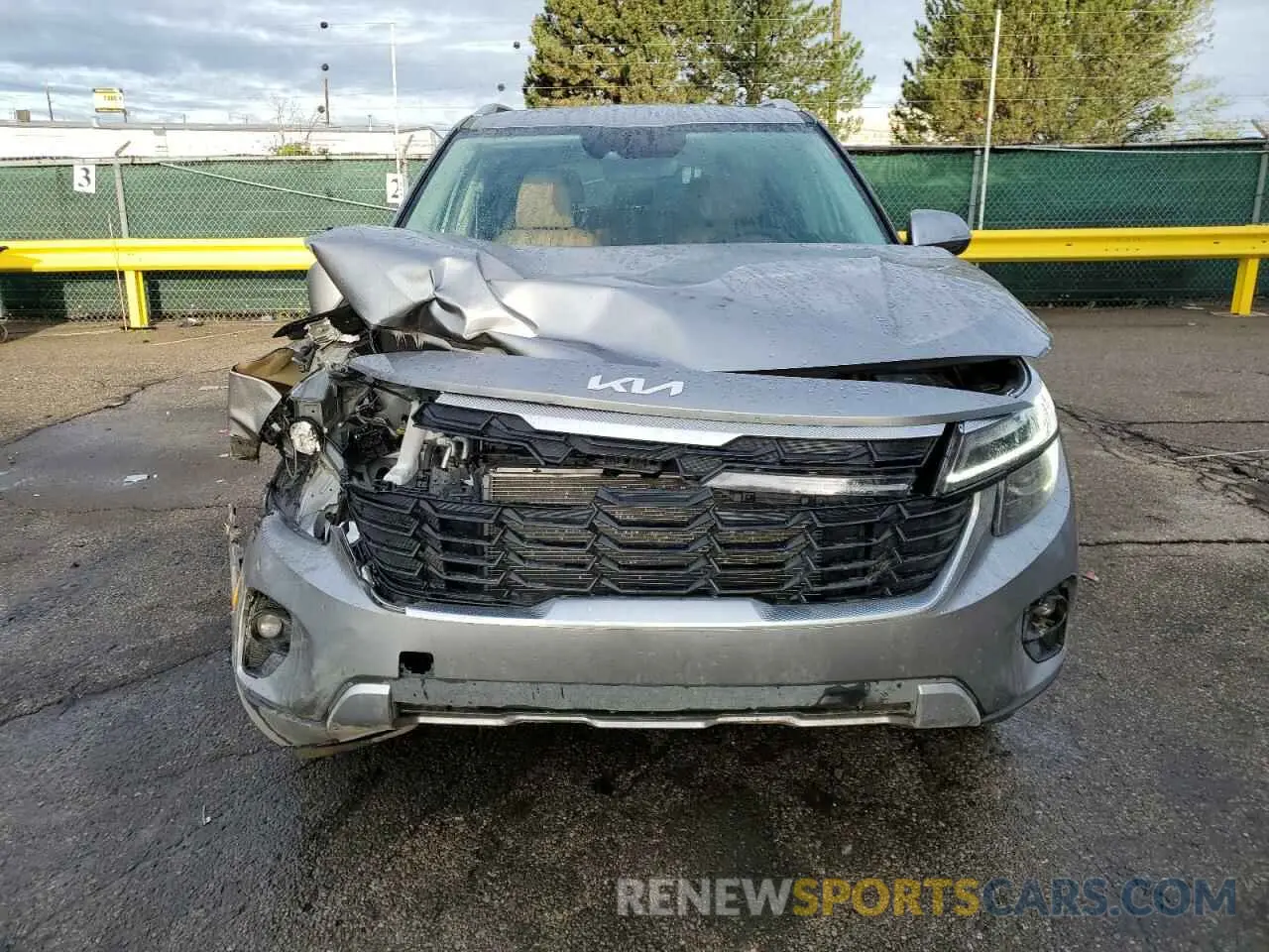 5 Photograph of a damaged car KNDERCAA0R7634143 KIA SELTOS 2024