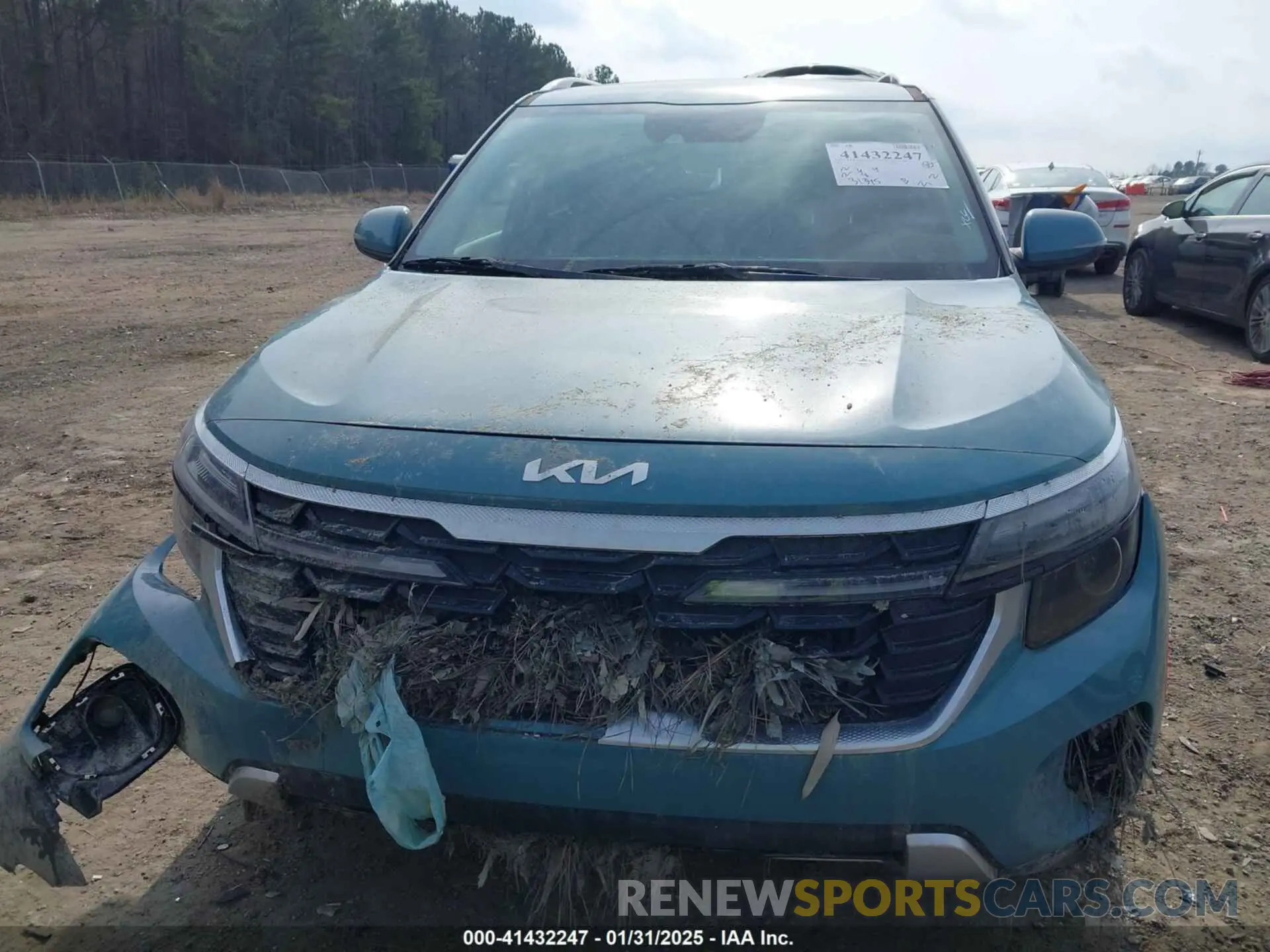 12 Photograph of a damaged car KNDERCAA4R7482254 KIA SELTOS 2024