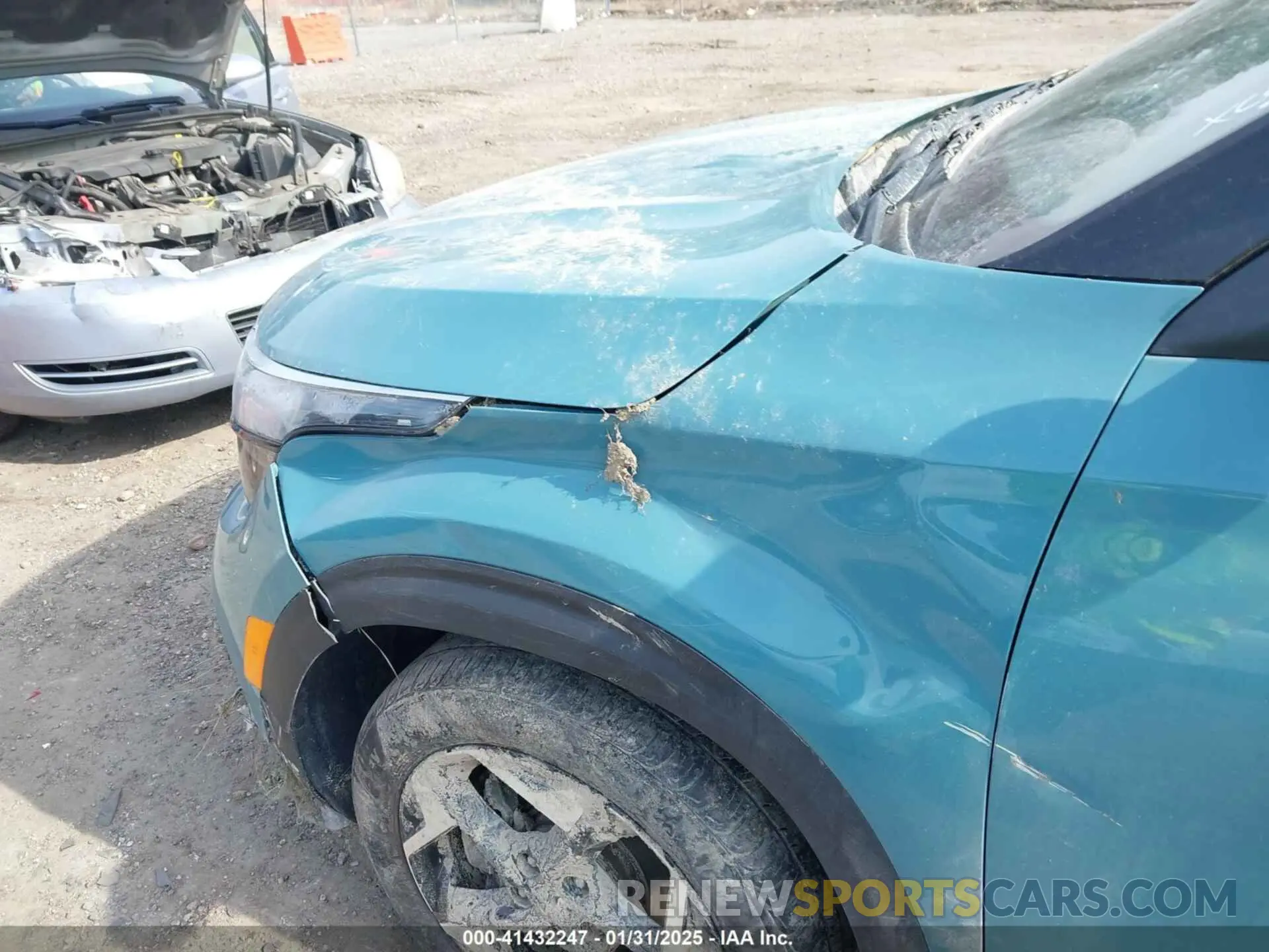 21 Photograph of a damaged car KNDERCAA4R7482254 KIA SELTOS 2024