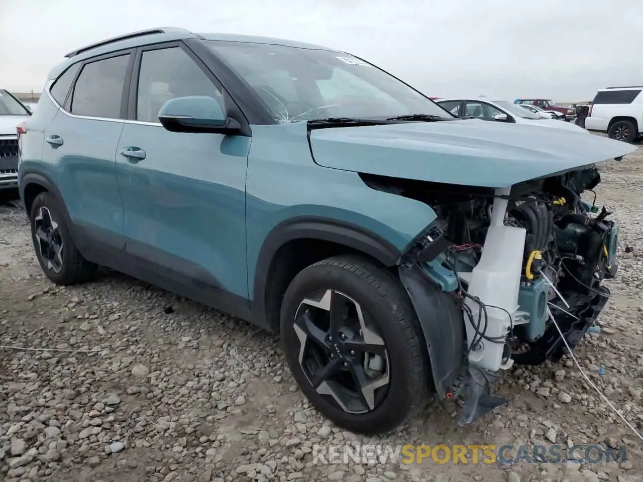 4 Photograph of a damaged car KNDERCAA5R7582556 KIA SELTOS 2024