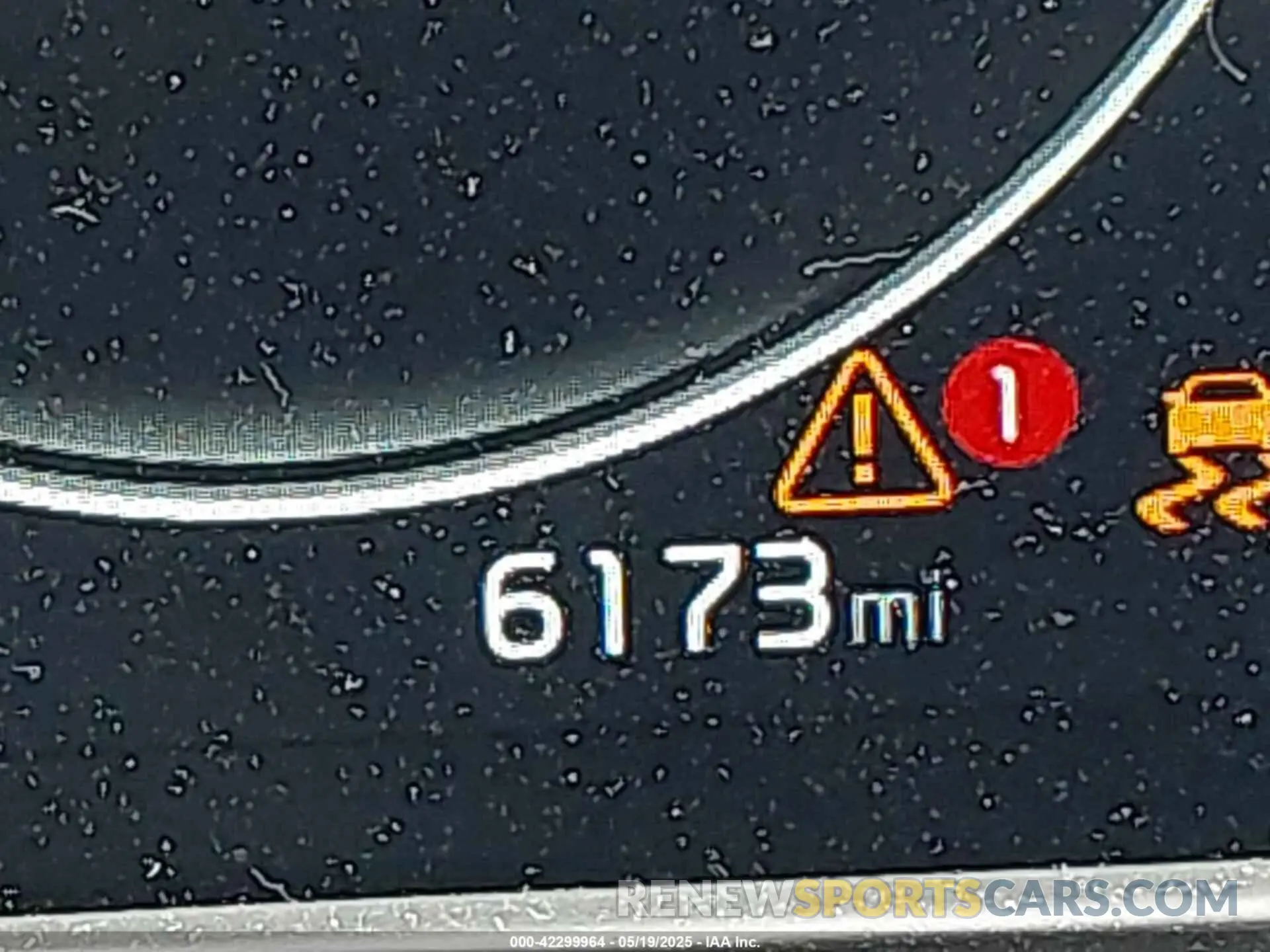 15 Photograph of a damaged car KNDERCAA6R7632851 KIA SELTOS 2024